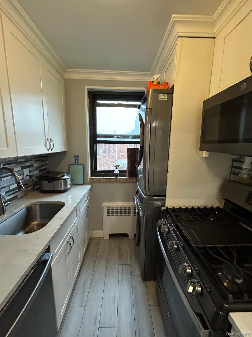 158-18 Cross Island Parkway Parkway Unit 6-8, Whitestone NY 11357