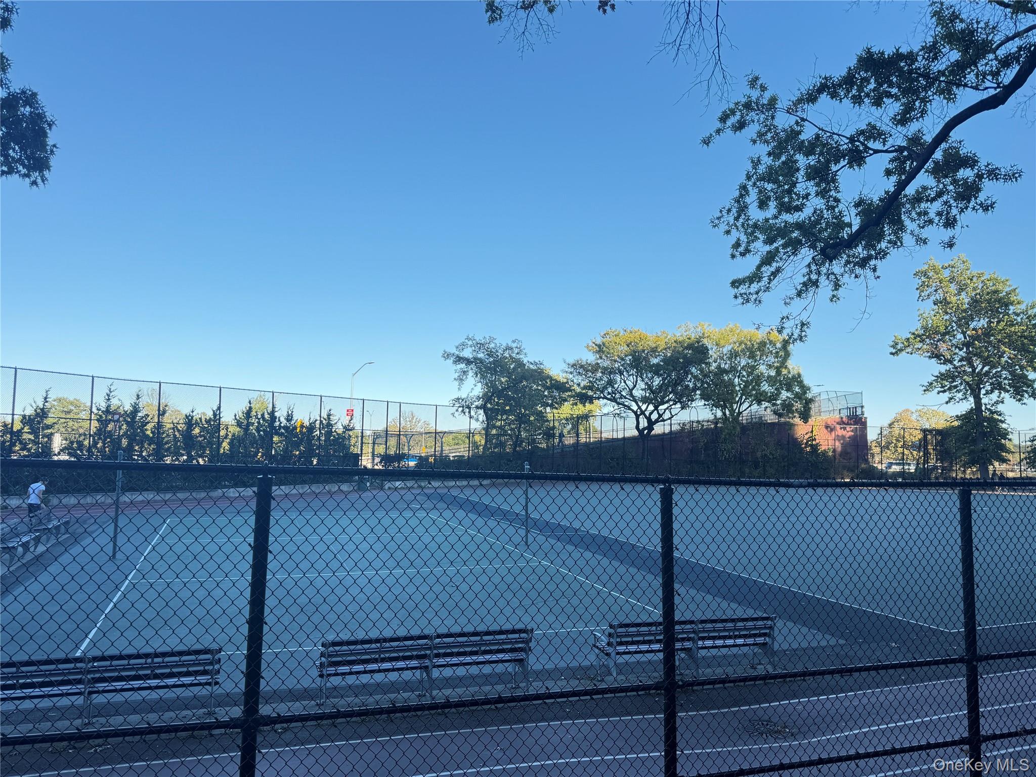 61-20 Grand Central Parkway Unit B1501, Forest Hills NY 11375