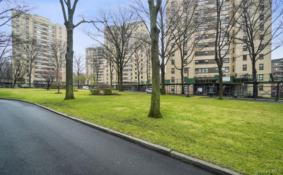 8 Fordham Hill Oval Unit 12c, Bronx NY 10468