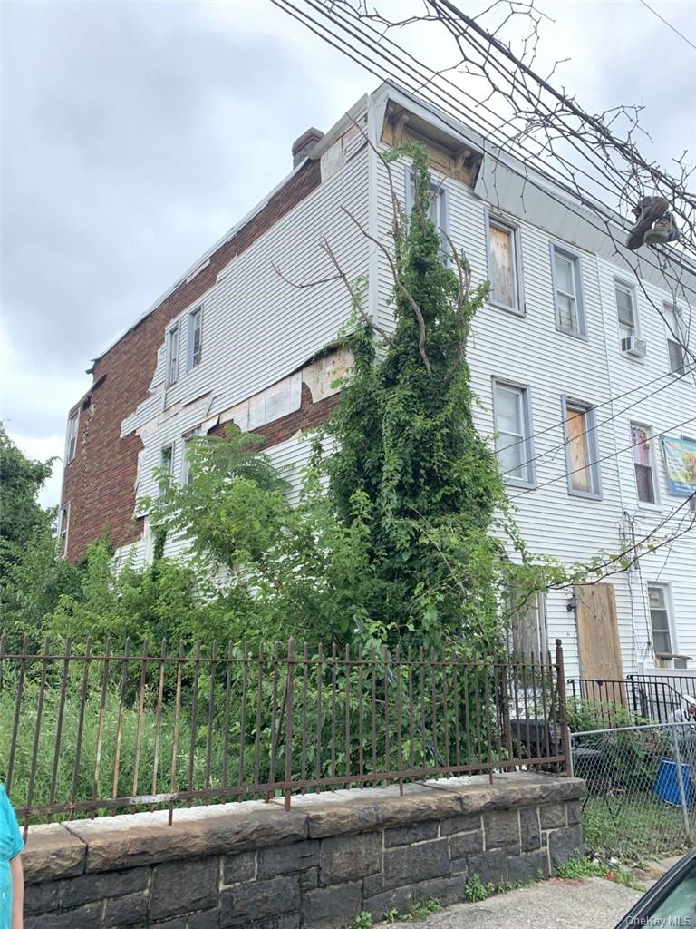 41 Groshon Avenue, Yonkers NY 10701
