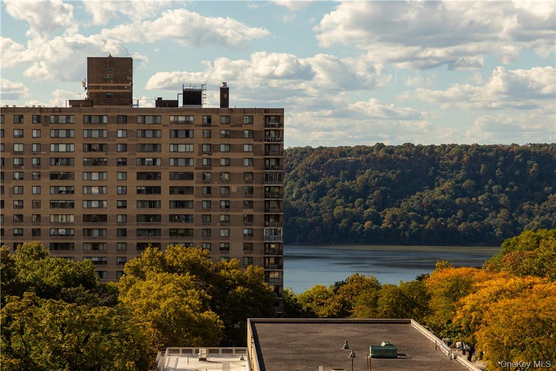 640 W 237th Street Unit 12B, Bronx NY 10463
