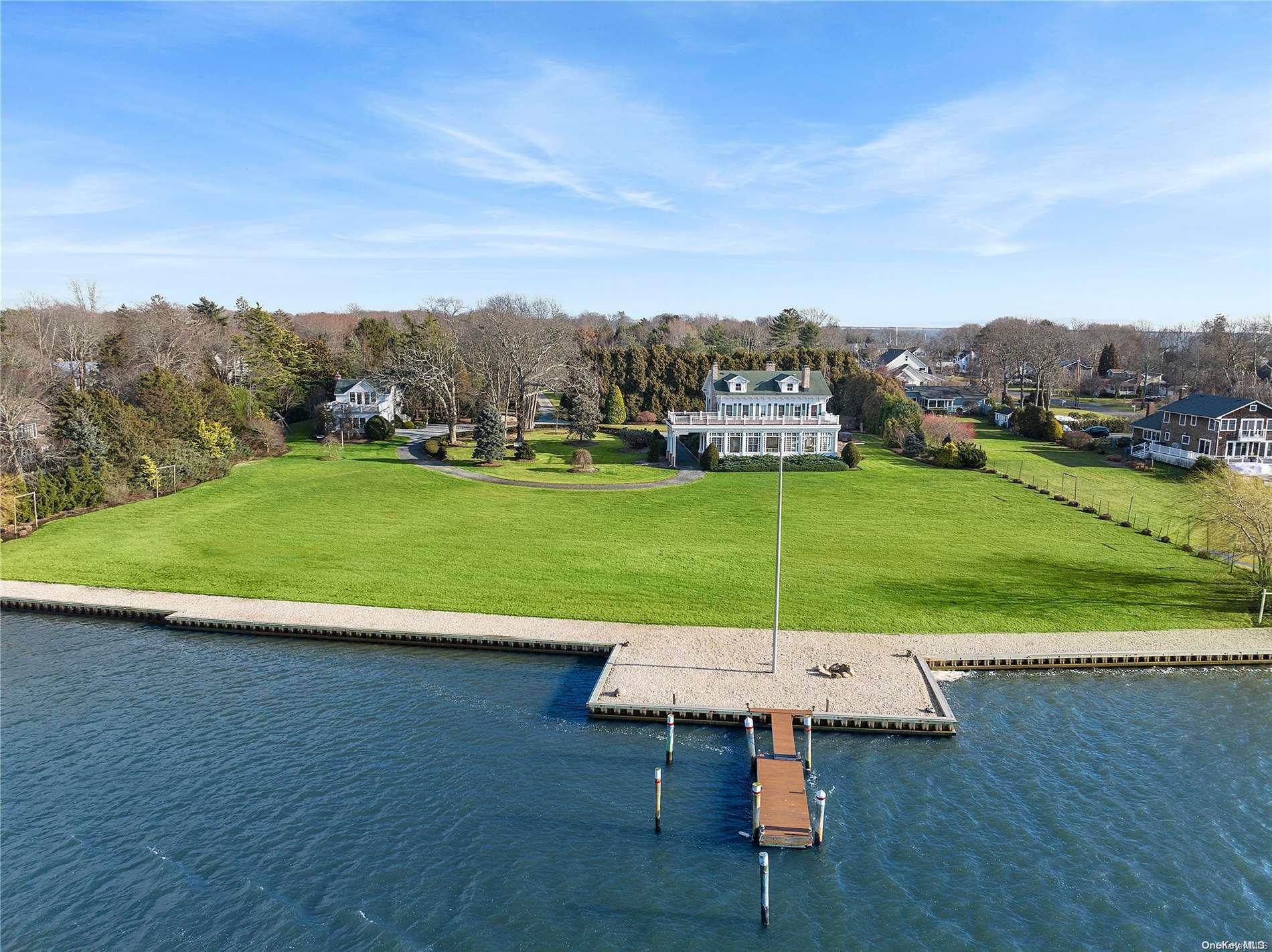 104 Union Avenue, Center Moriches NY 11934