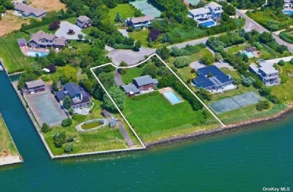 5 Bayberry Lane, Remsenburg NY 11960