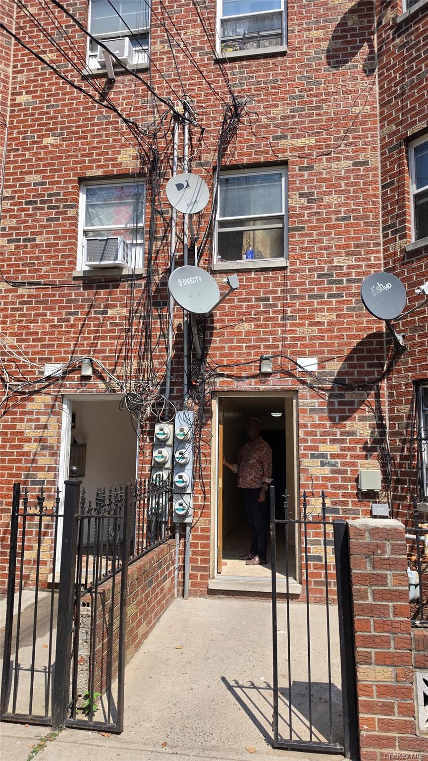 1390 Bristow Street, Bronx NY 10459