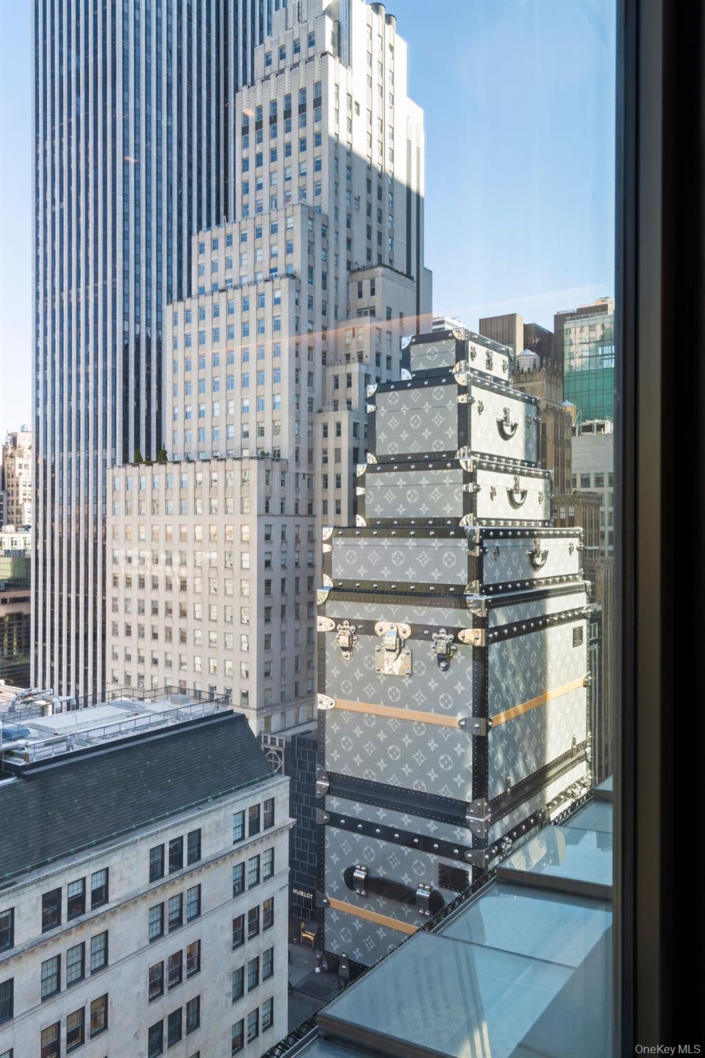 730 5th Avenue Unit 17B, Manhattan NY 10019