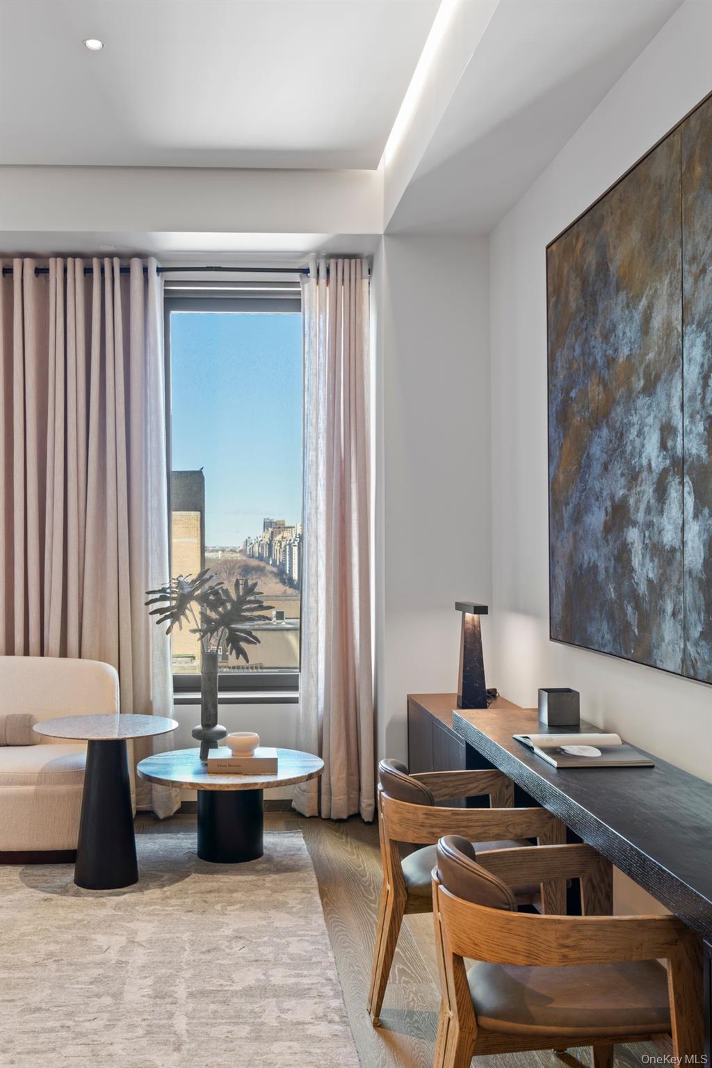 730 5th Avenue Unit 17B, Manhattan NY 10019