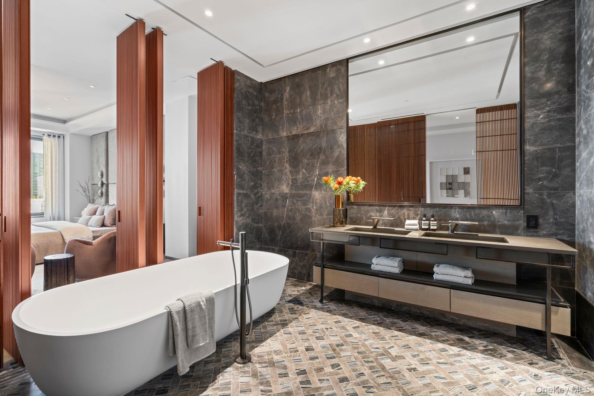 730 5th Avenue Unit 17B, Manhattan NY 10019