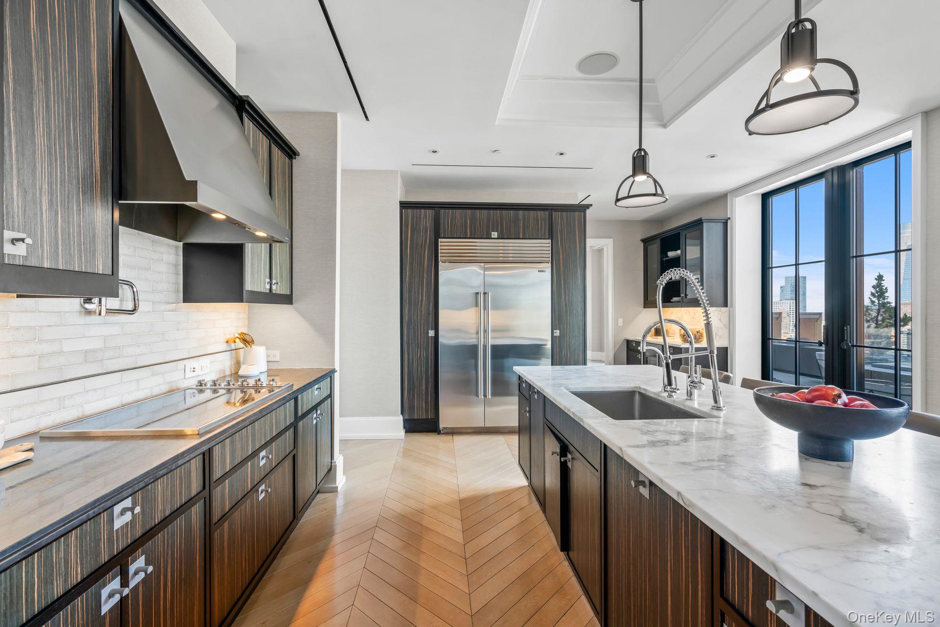 212 W 18th Street Unit PH2, Manhattan NY 10011
