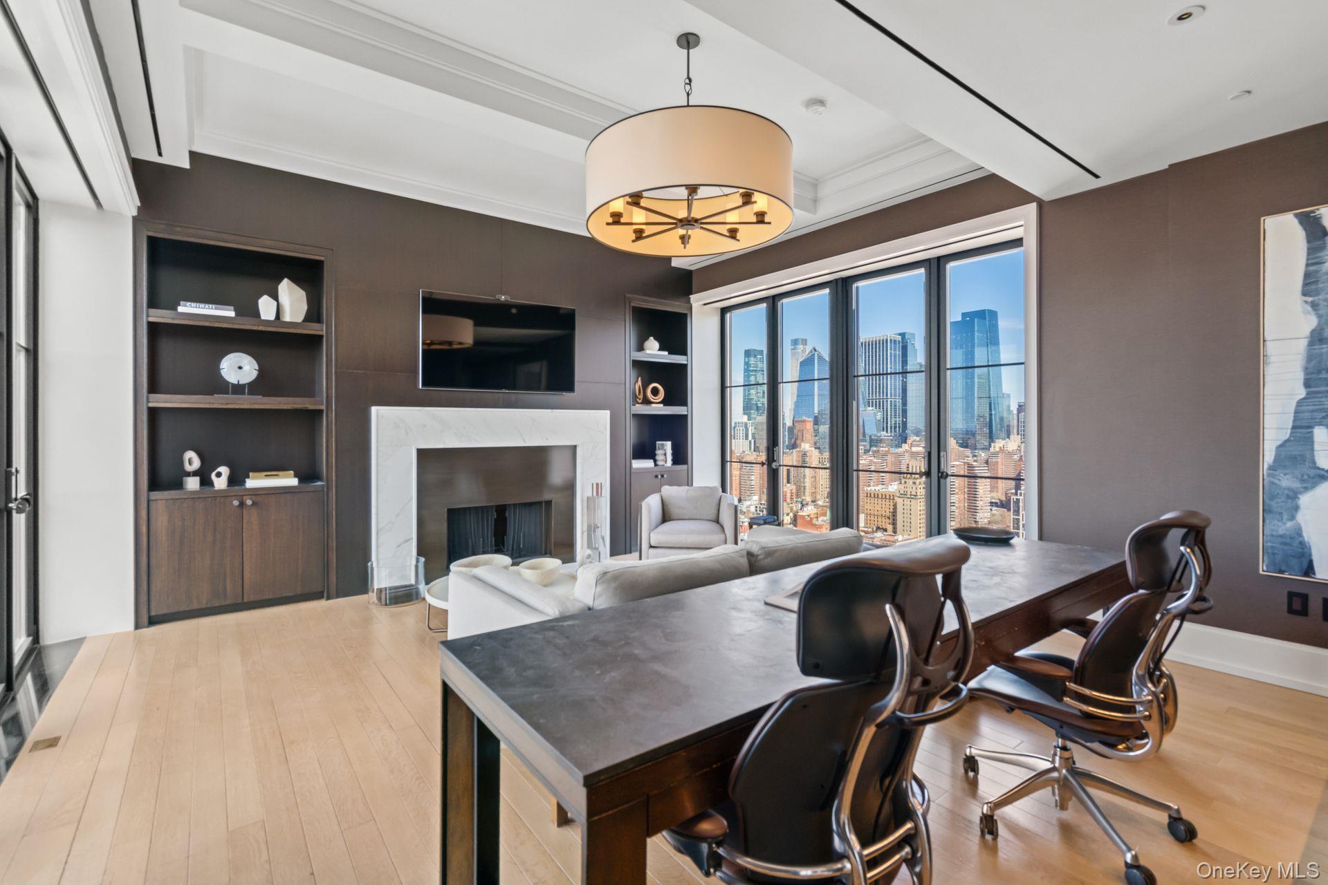 212 W 18th Street Unit PH2, Manhattan NY 10011