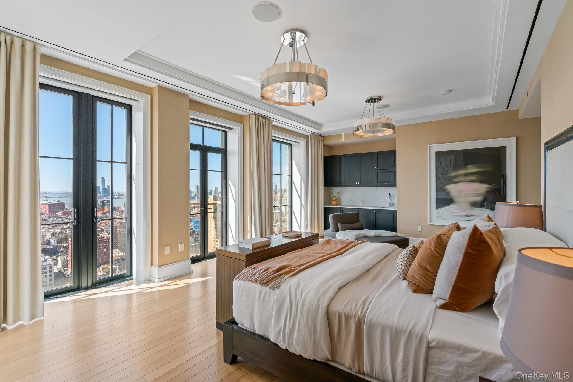 212 W 18th Street Unit PH2, Manhattan NY 10011