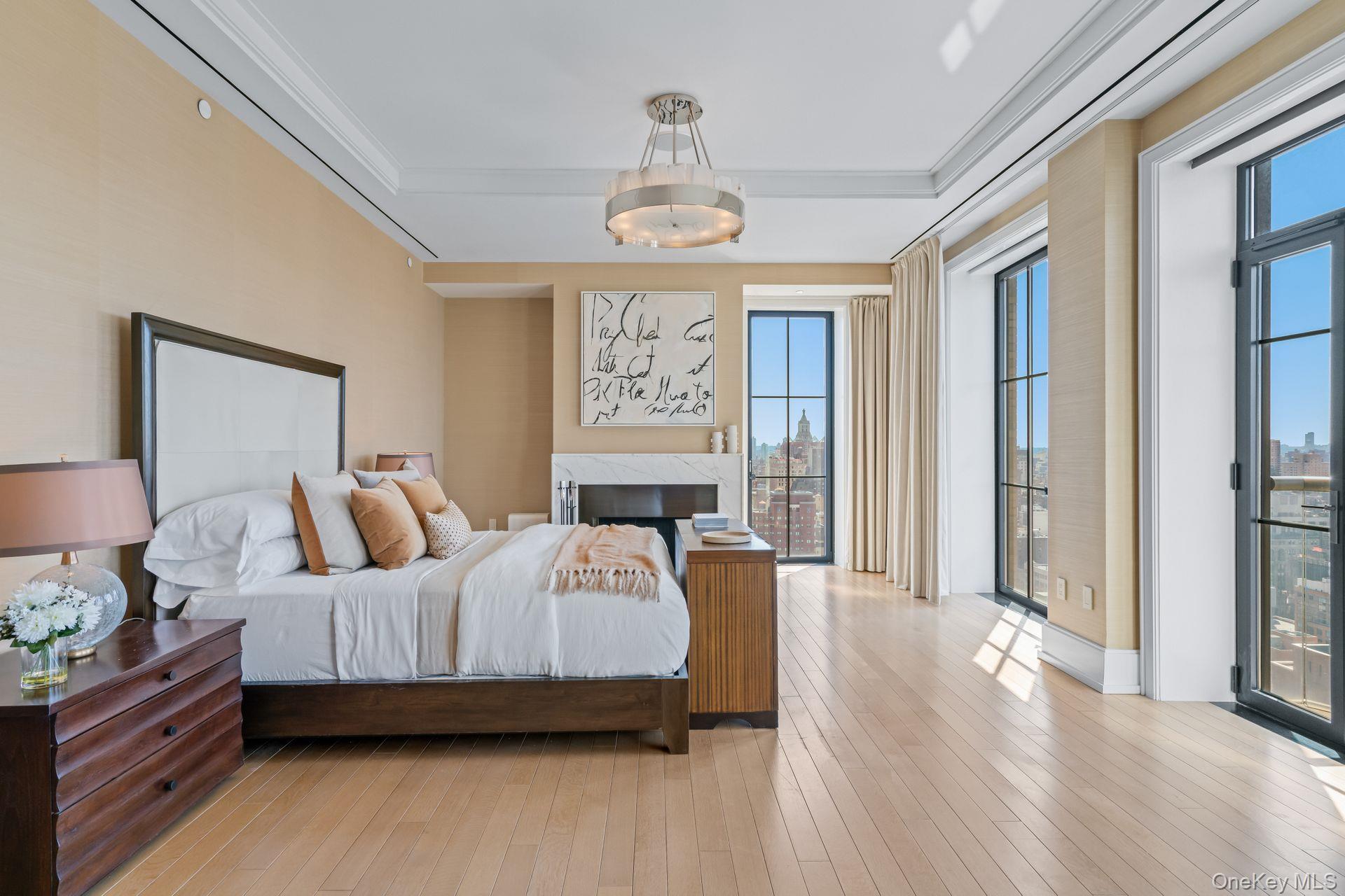 212 W 18th Street Unit PH2, Manhattan NY 10011
