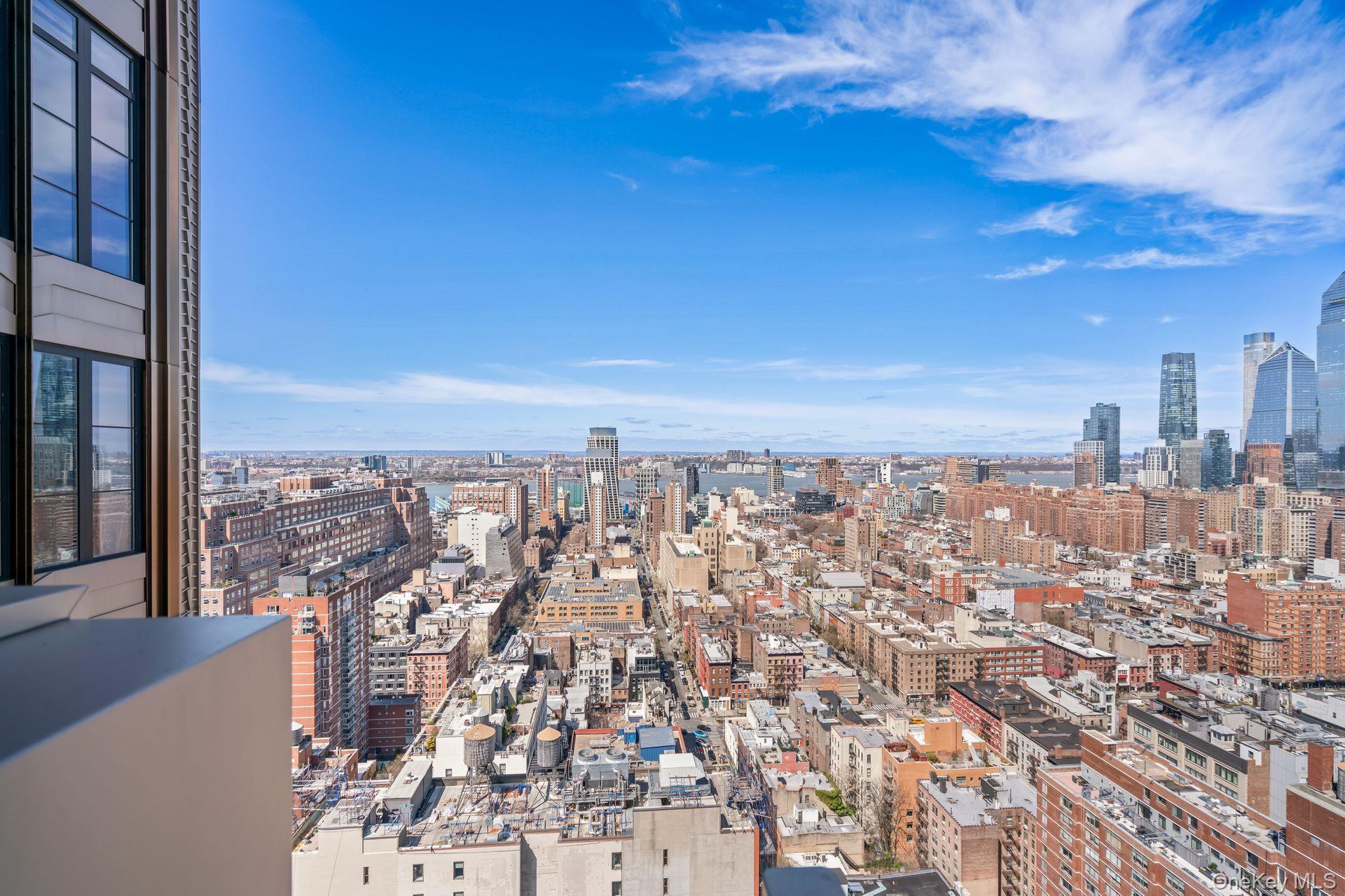 212 W 18th Street Unit PH2, Manhattan NY 10011
