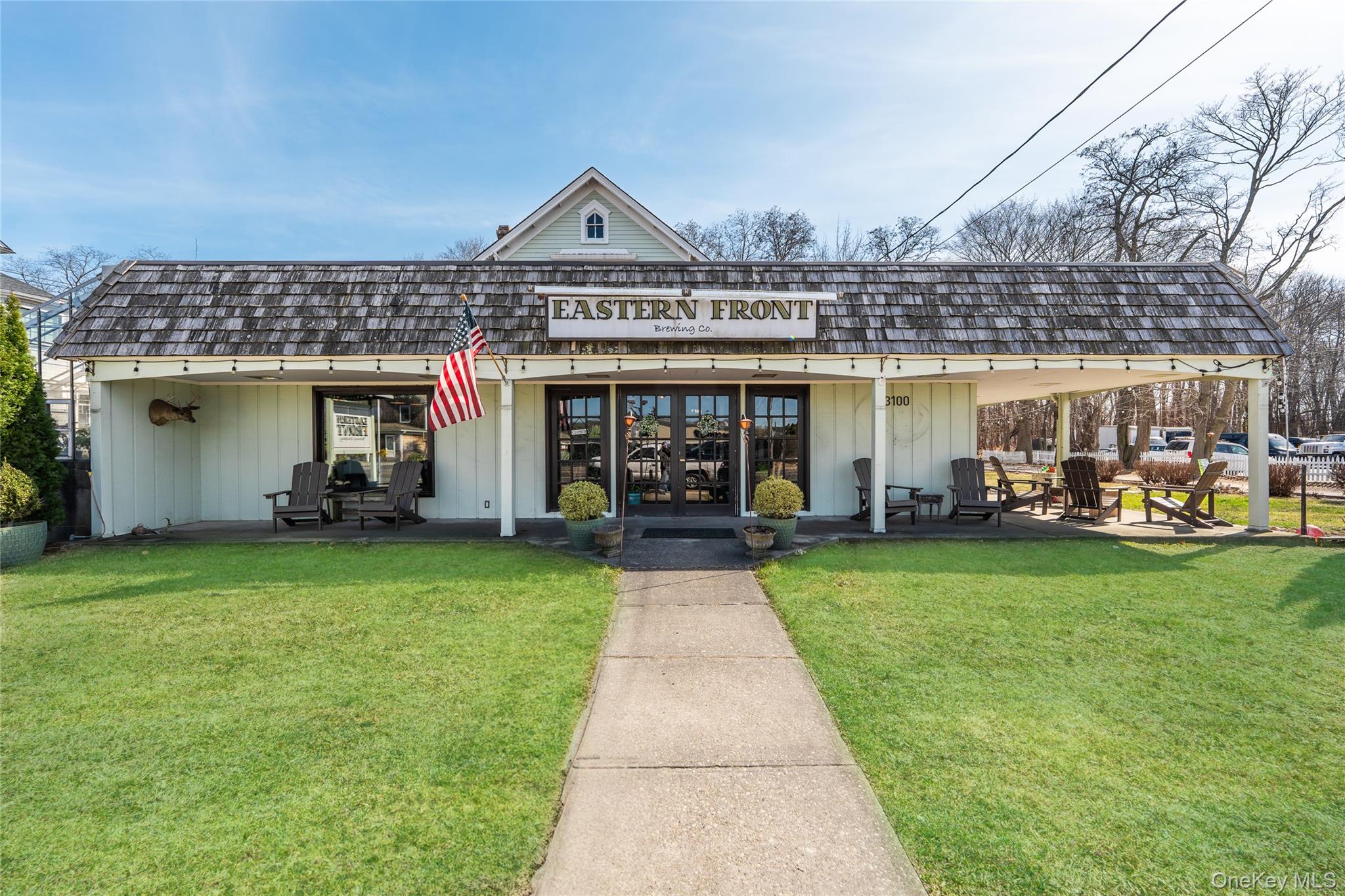 13100 Main Rd, Mattituck NY 11952