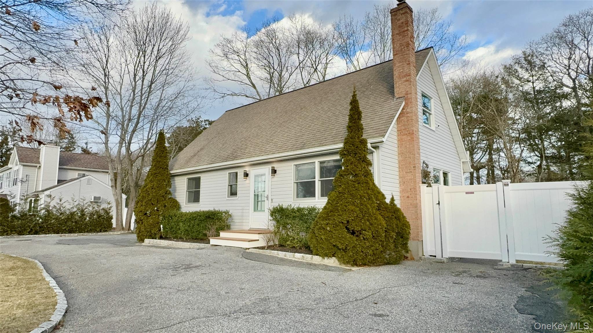 4 N Westbury Road, Hampton Bays NY 11946