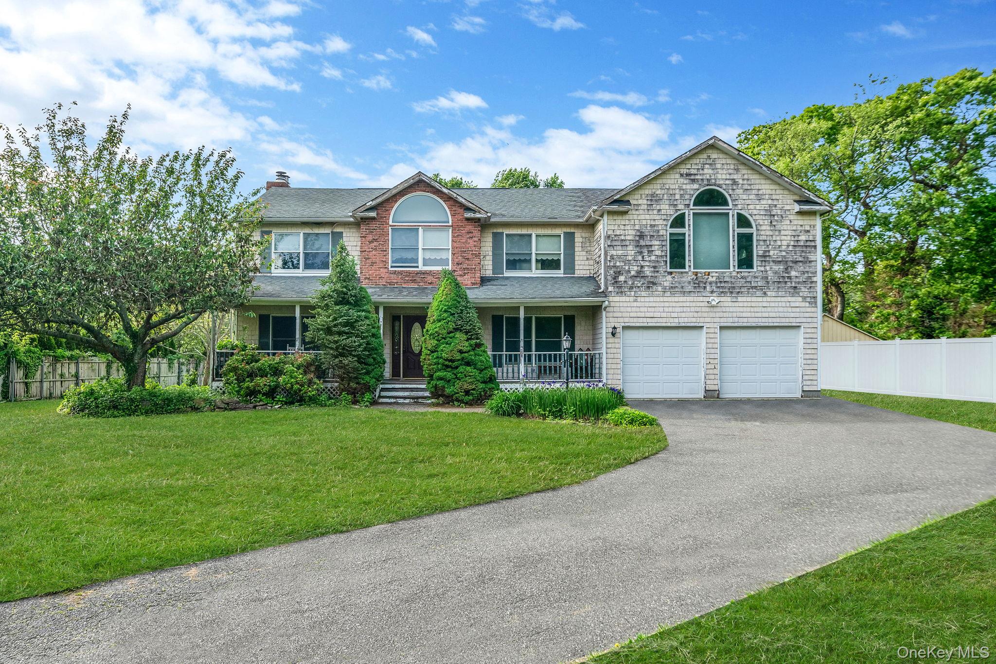 25 Locust Lane, Miller Place NY 11764