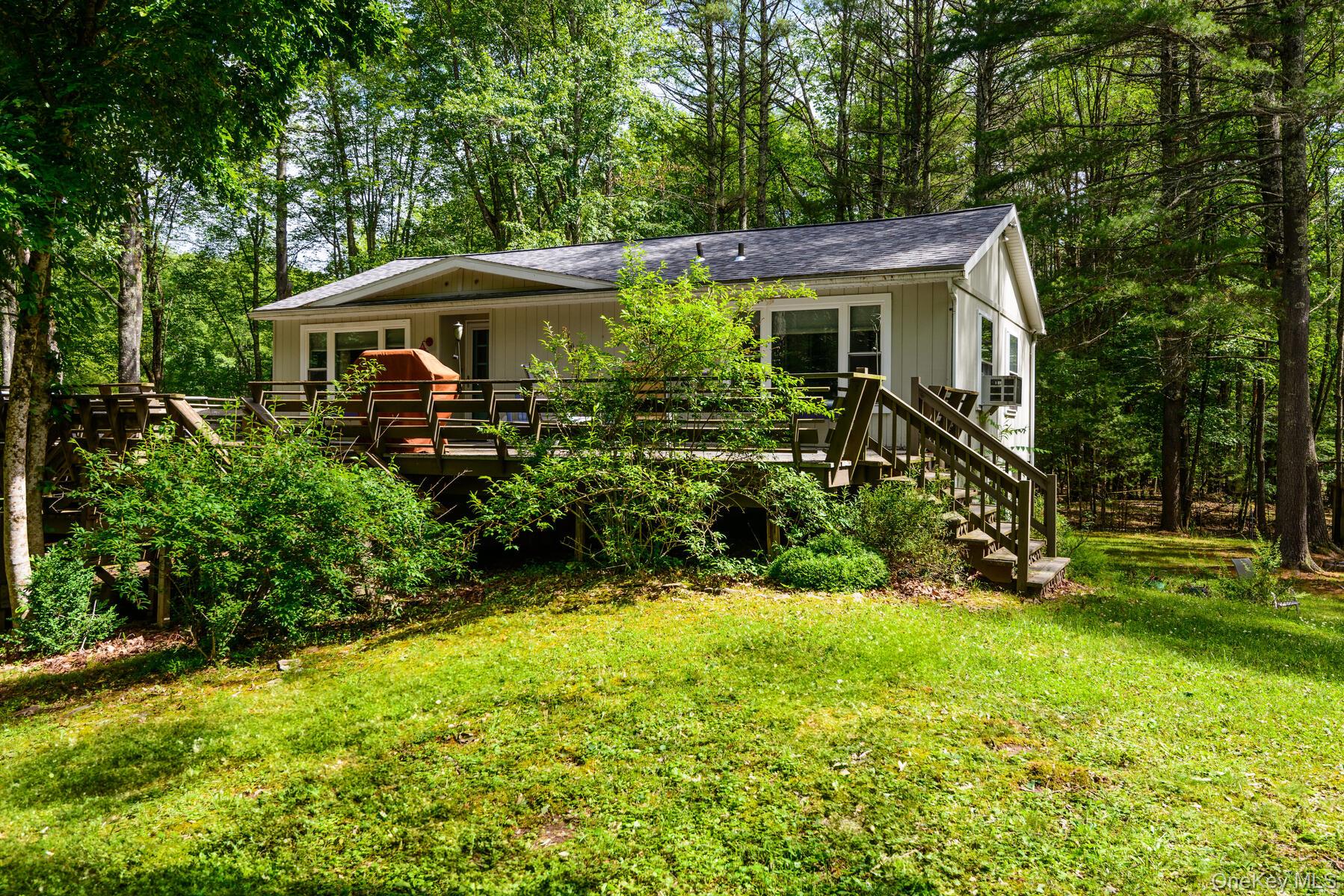 328 John Joy Road, Woodstock NY 12498