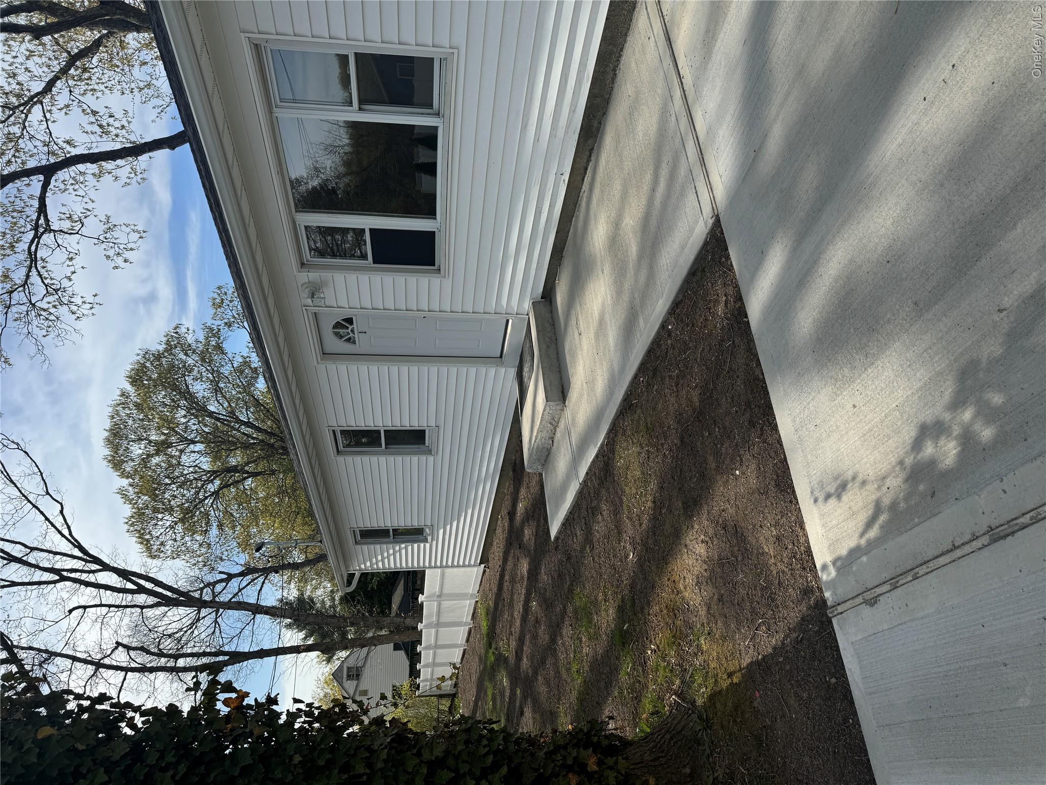1 Pine Road, Middle Island NY 11953