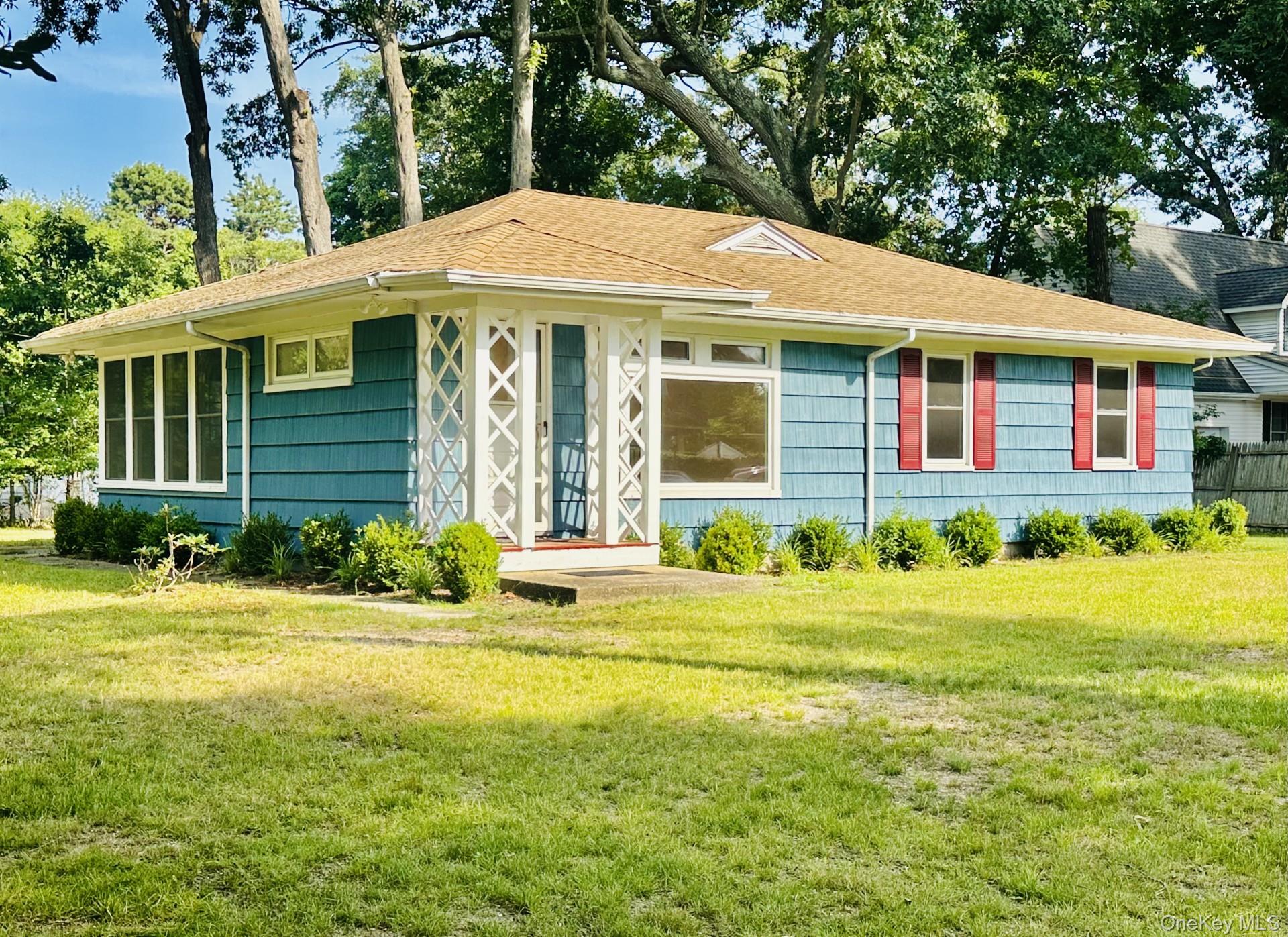 257 Union Avenue, East Patchogue NY 11772