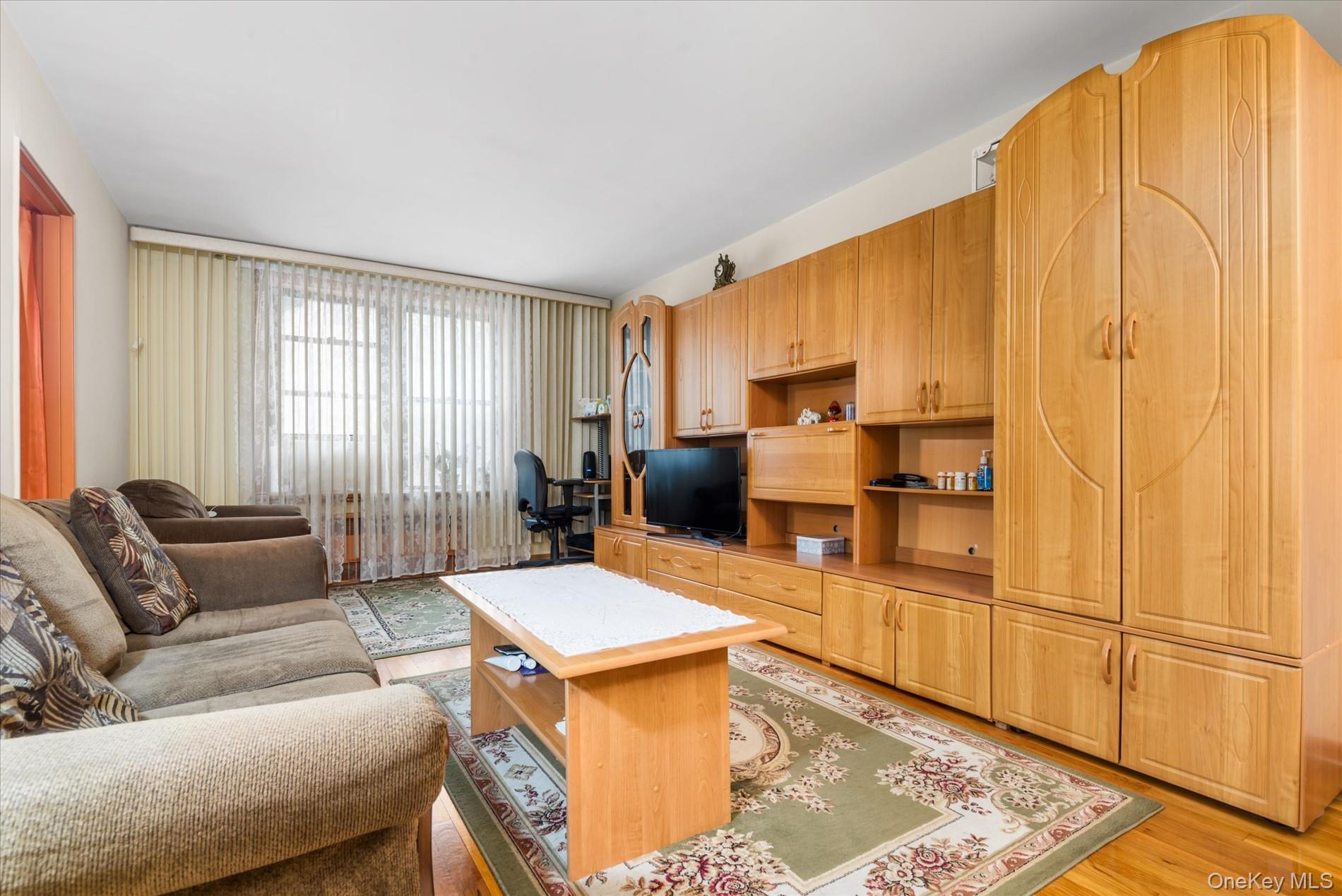 83-75 Woodhaven Boulevard Unit 1E, Woodhaven NY 11421