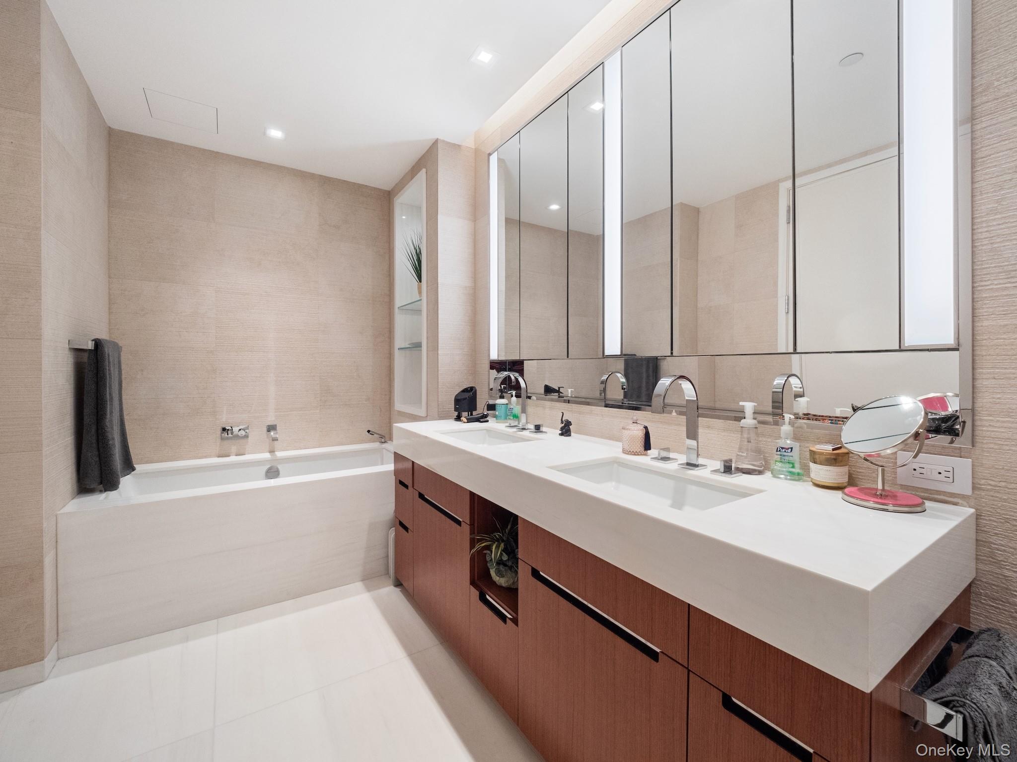 1 West End Avenue Unit 26D, Manhattan NY 10023
