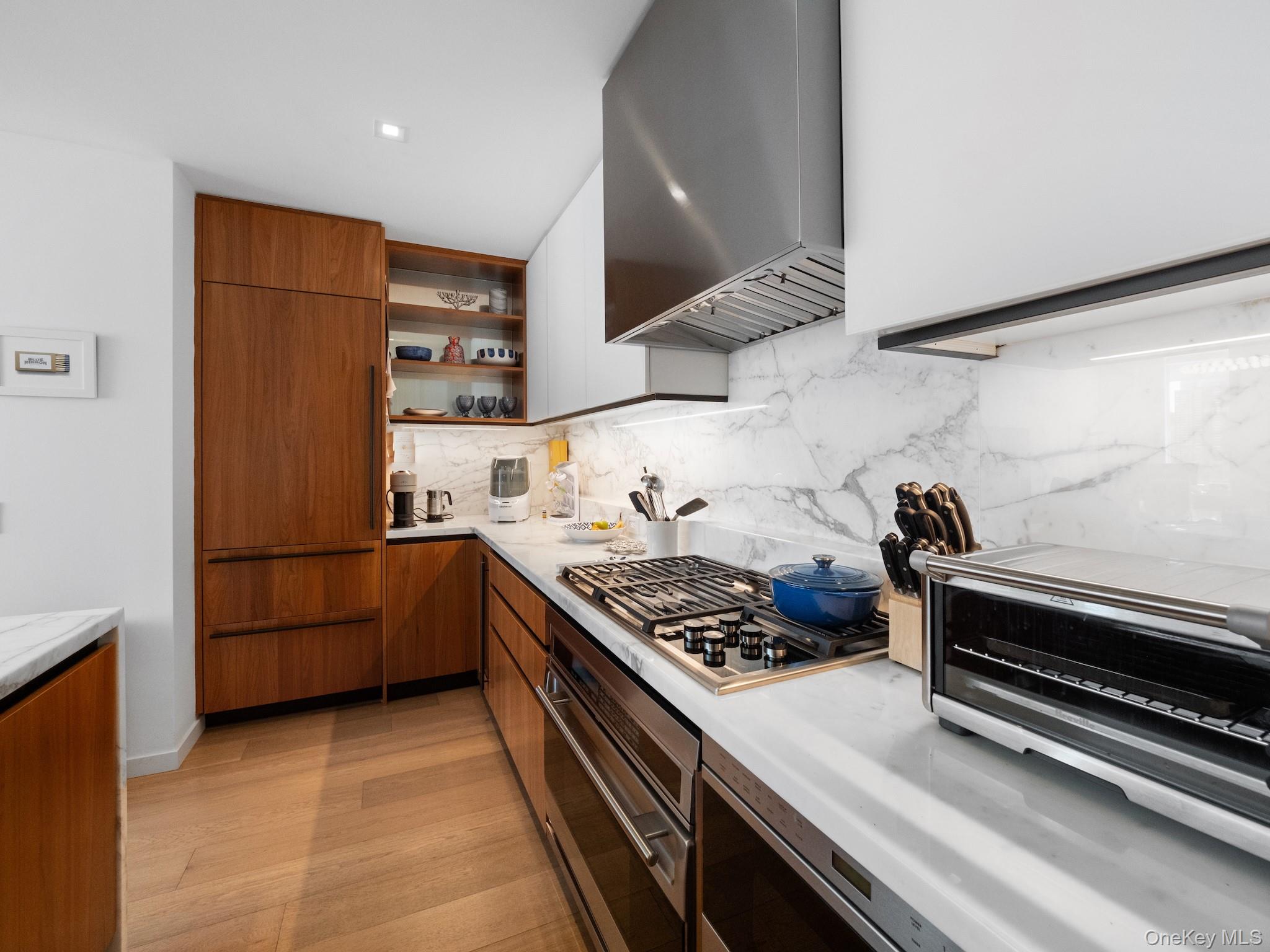 1 West End Avenue Unit 26D, Manhattan NY 10023