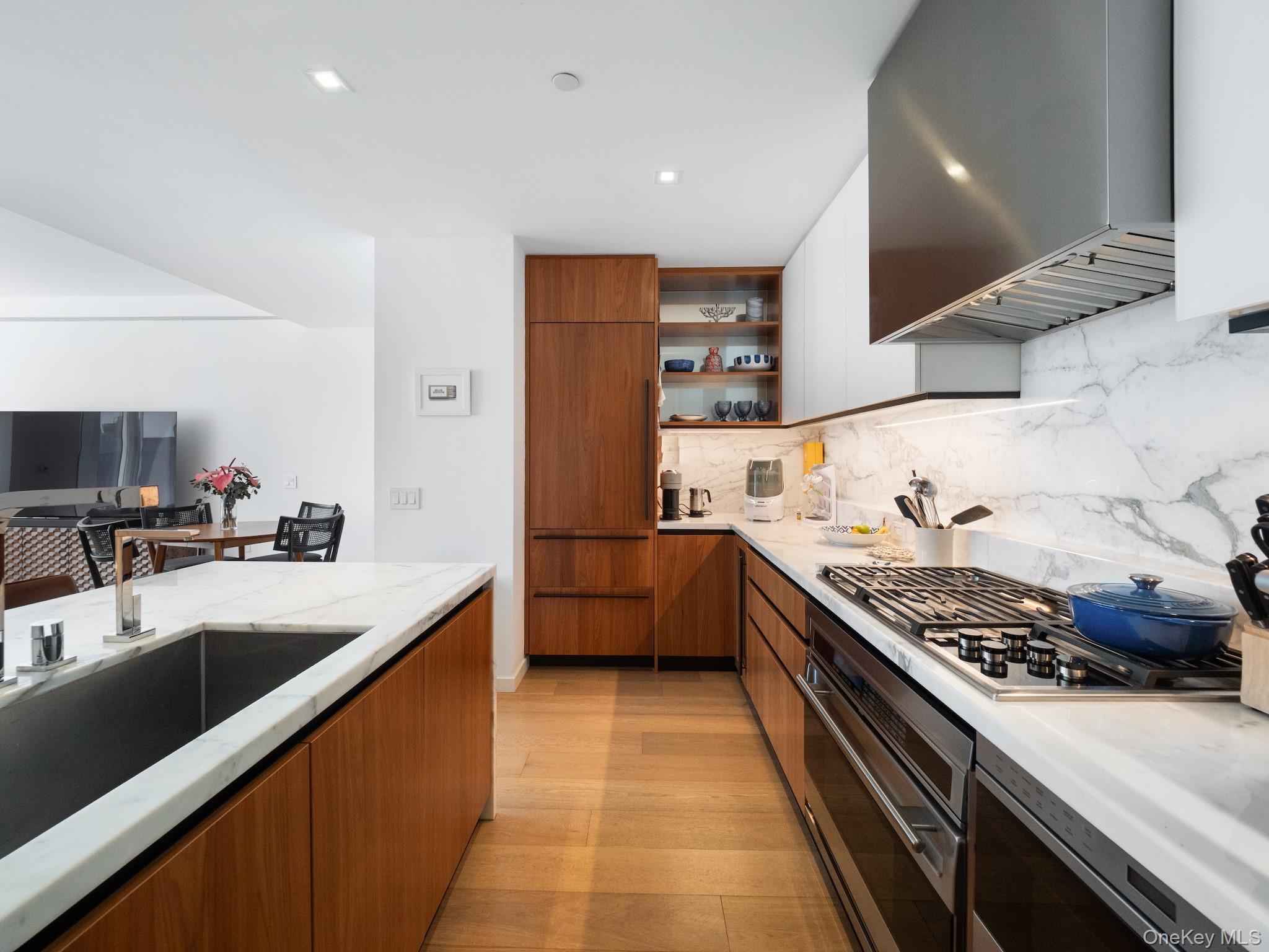 1 West End Avenue Unit 26D, Manhattan NY 10023