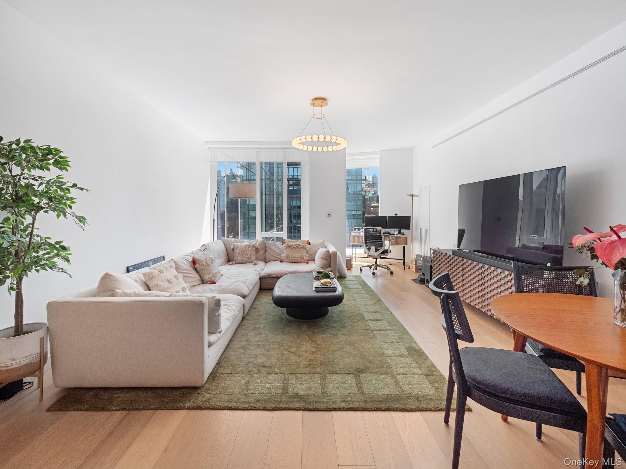 1 West End Avenue Unit 26D, Manhattan NY 10023