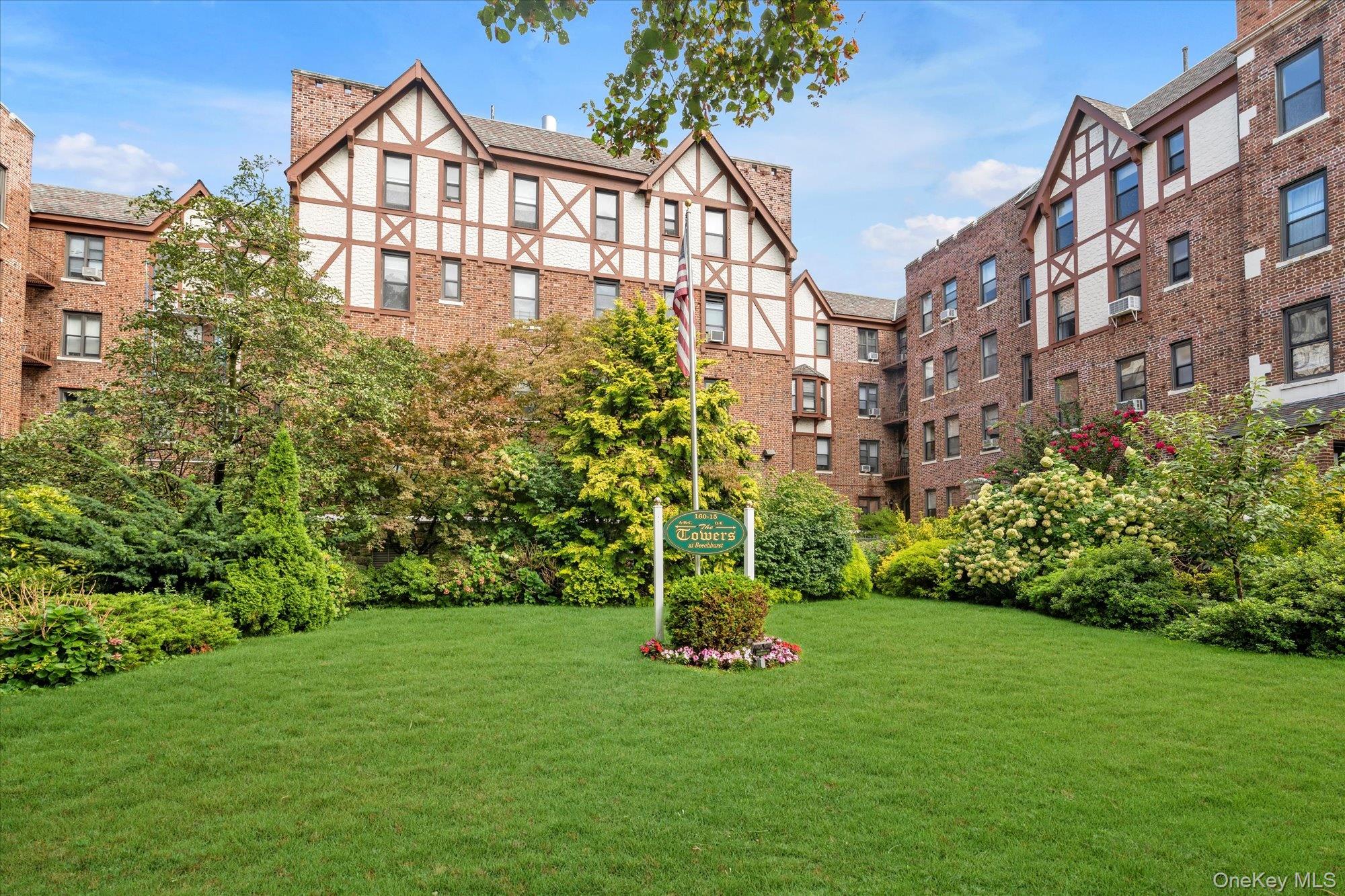 160-15 Powells  Cove Boulevard Unit D203, Beechhurst NY 11357