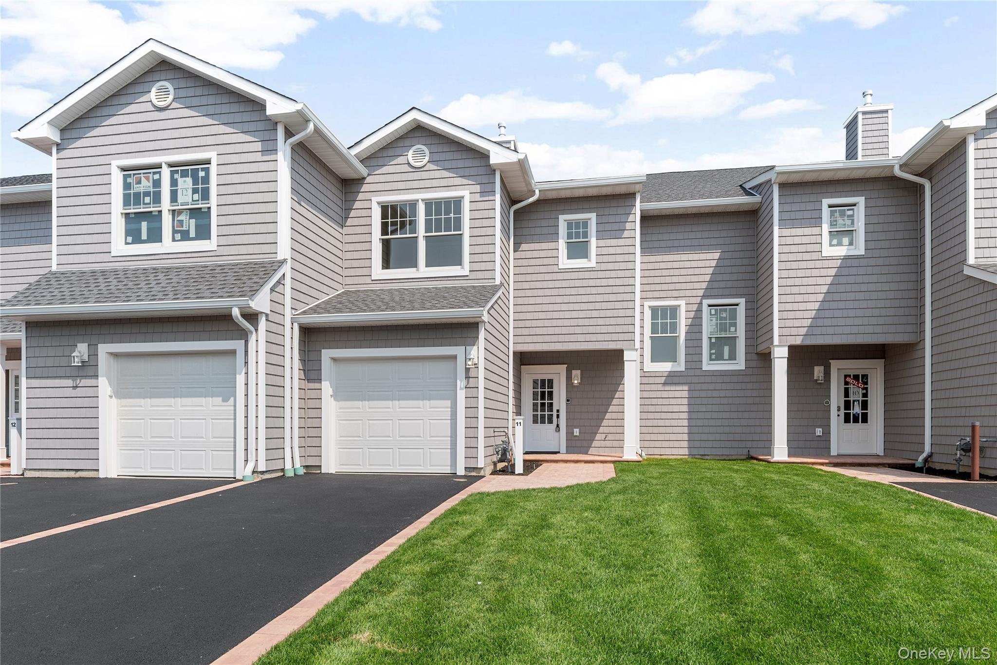 7 Ocean Watch Court, Freeport NY 11520