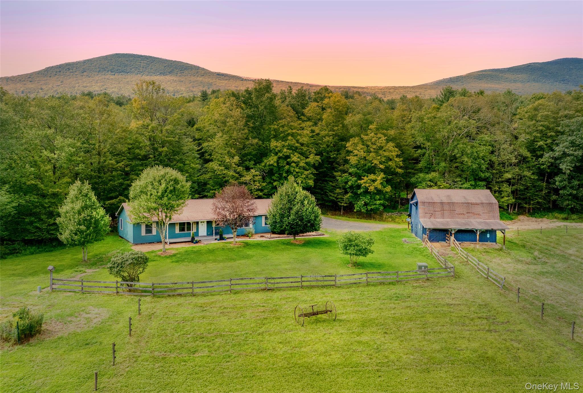 18 Jomar Lane, Olivebridge NY 12461