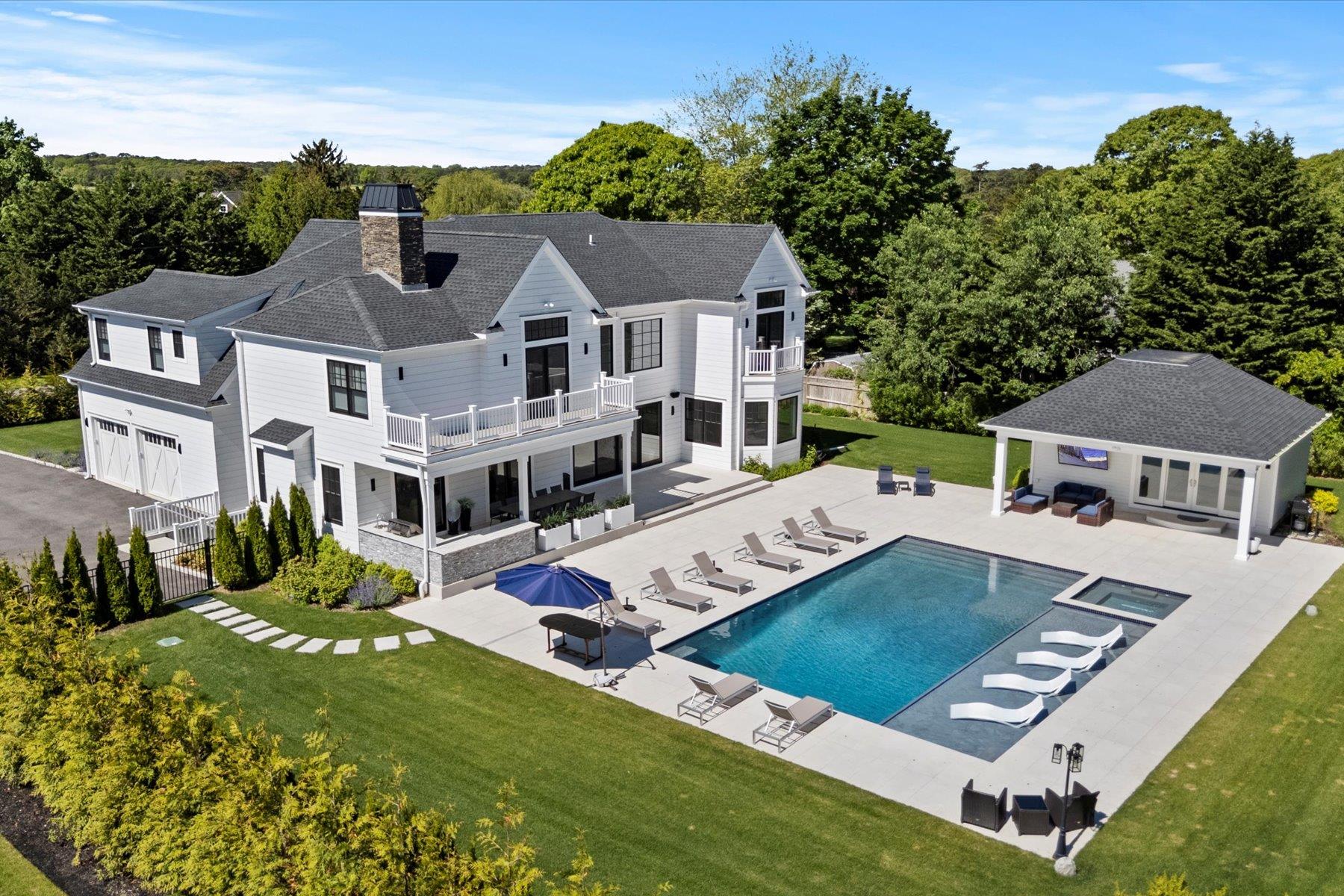 58 Country Club Drive, Southampton NY 11968