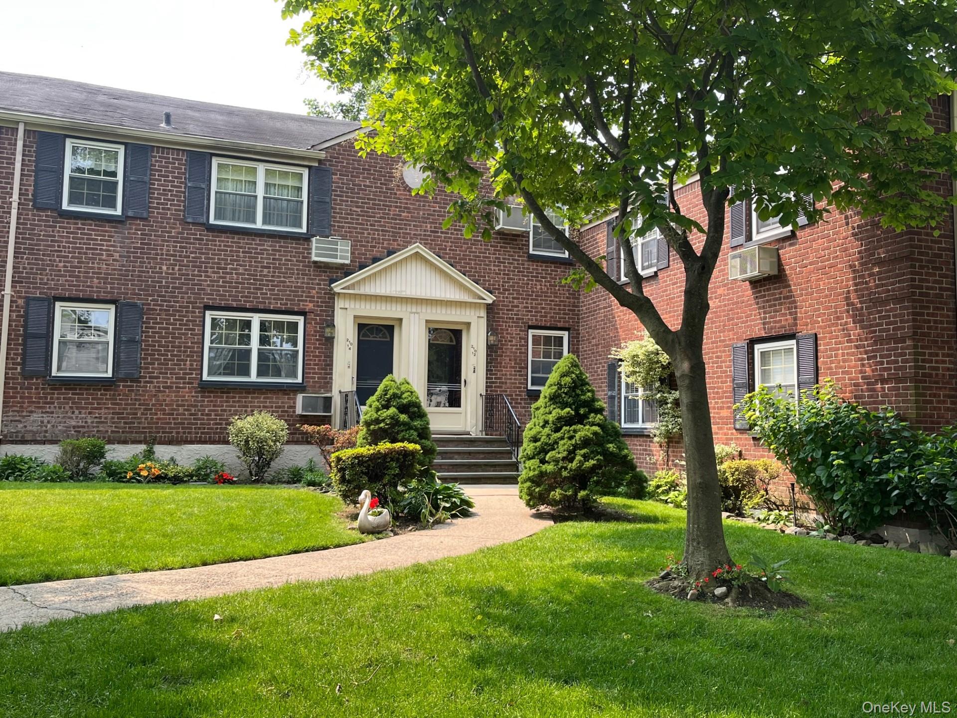 210-12 69th Avenue Unit Lower, Oakland Gardens NY 11364