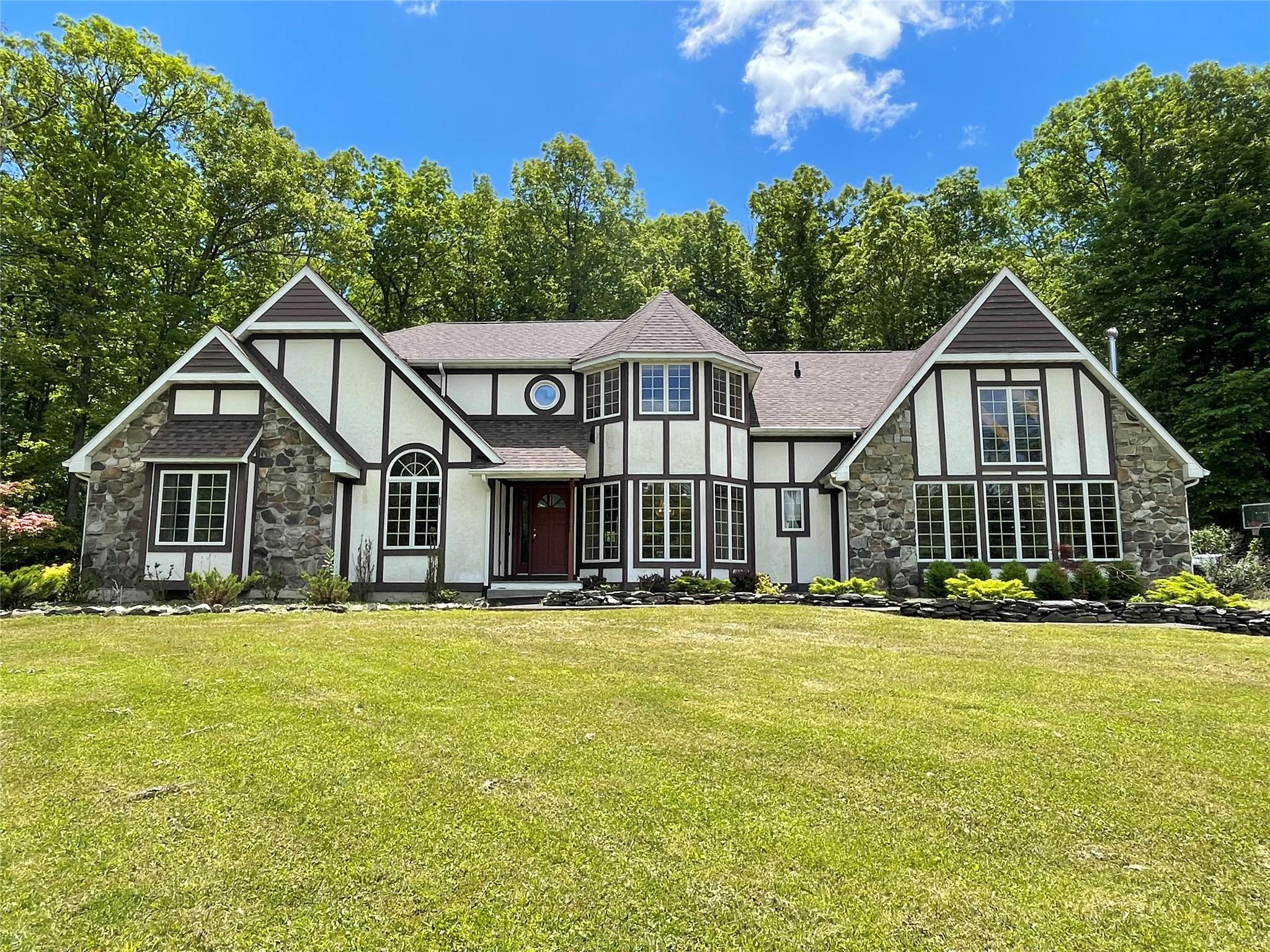 71 Saddleback Ridge Road, Wallkill NY 12589