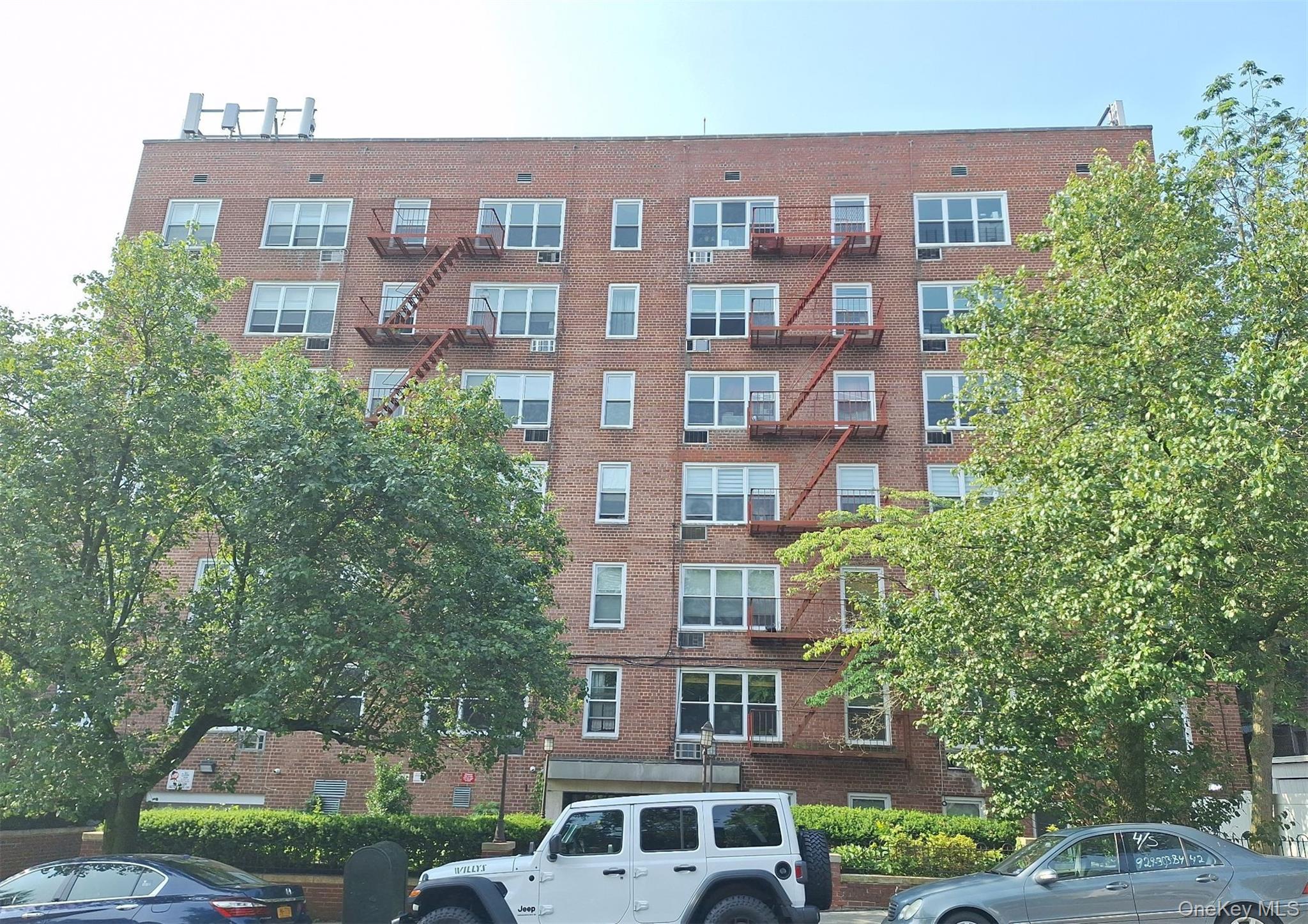 5730 Mosholu Avenue Unit 6A, Bronx NY 10471