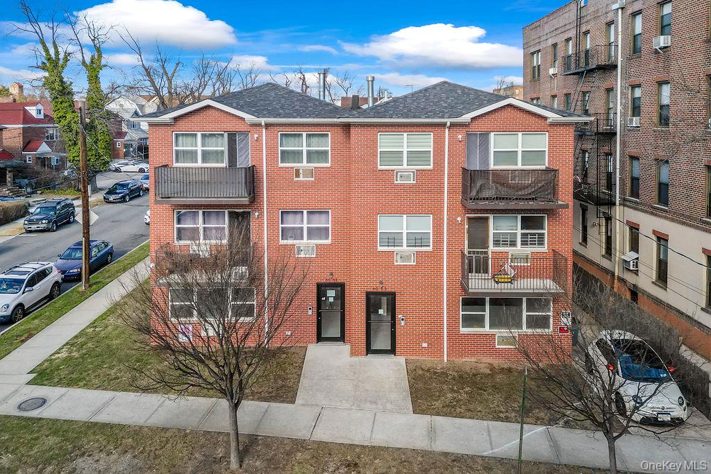16003 Sanford Avenue, Flushing NY 11358