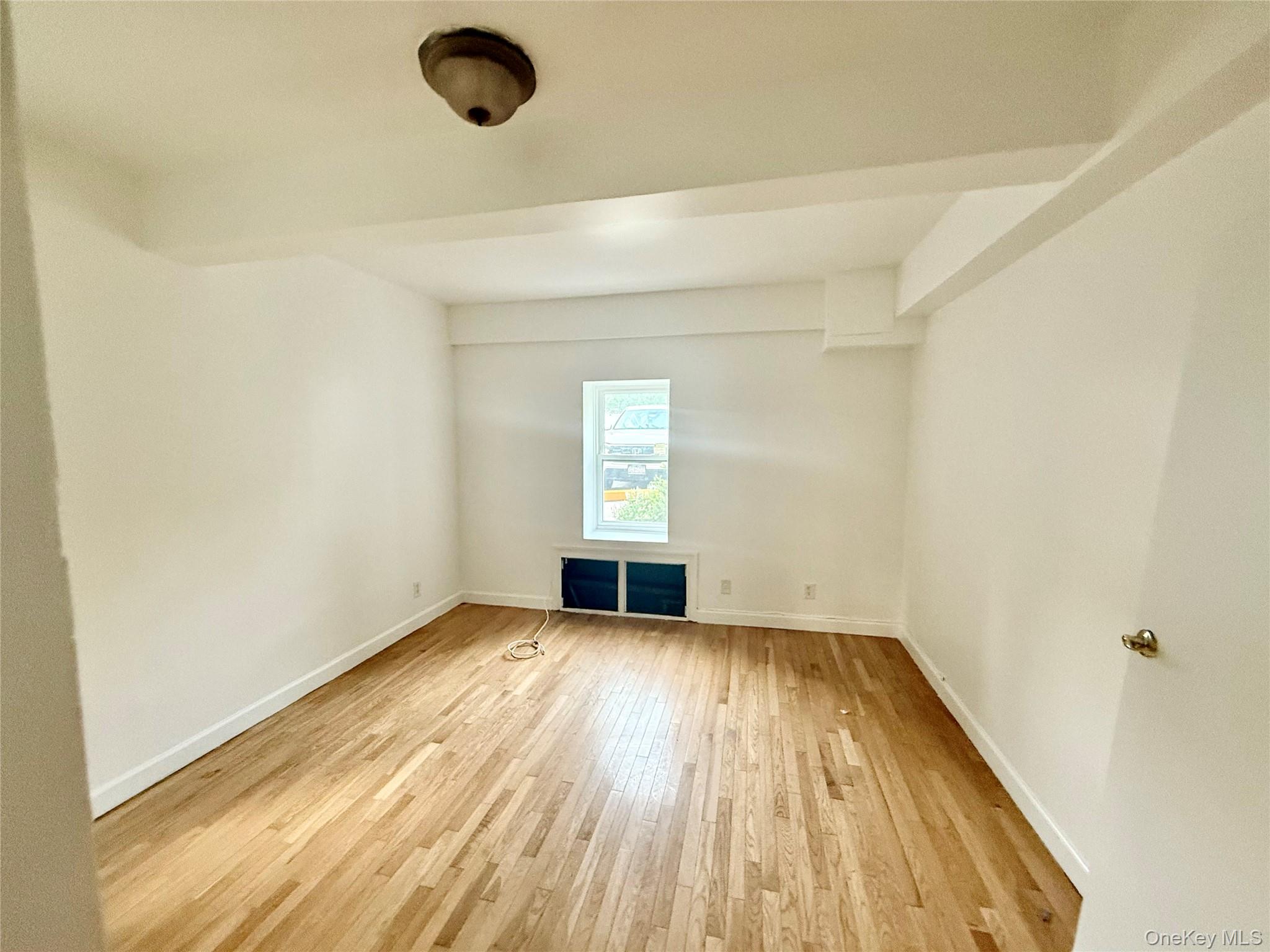600 Pelham Road Unit Building B Unit E, New Rochelle NY 10805
