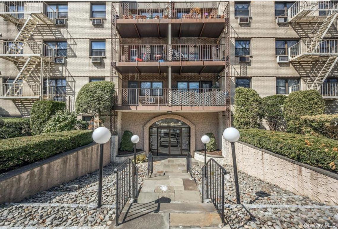 2261 Palmer Avenue Unit 2A, New Rochelle NY 10801