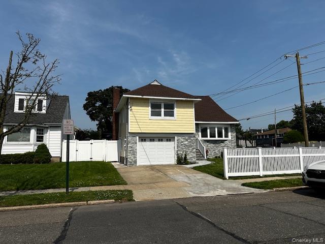 558 Oxford Road, Cedarhurst NY 11516