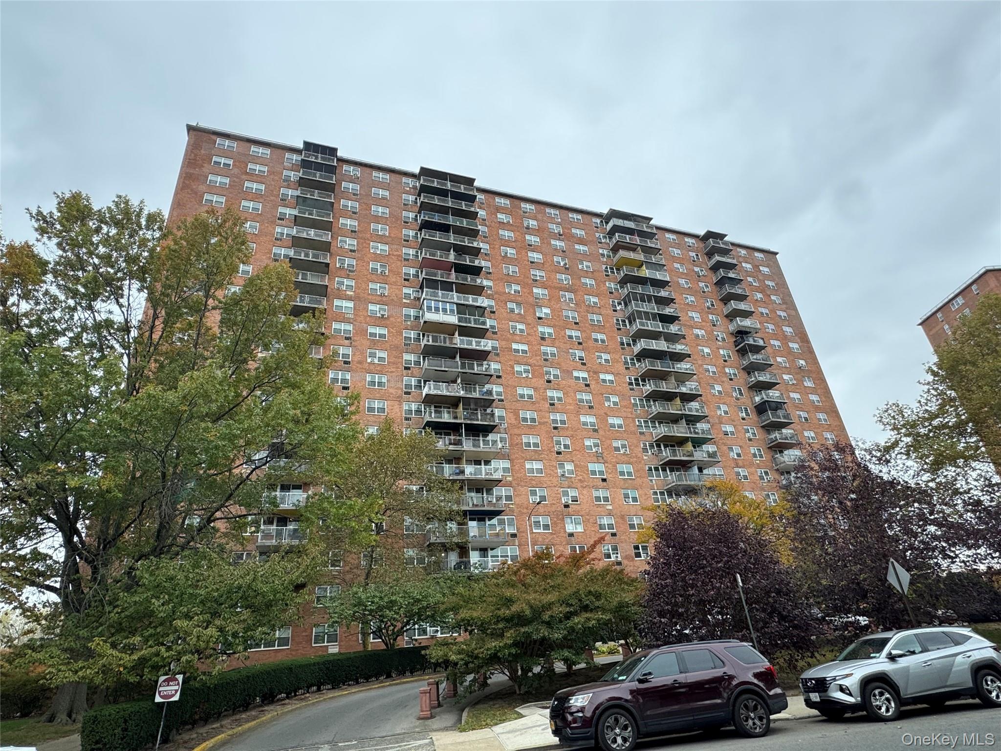 825 Morrison Avenue Unit 16M, Bronx NY 10473