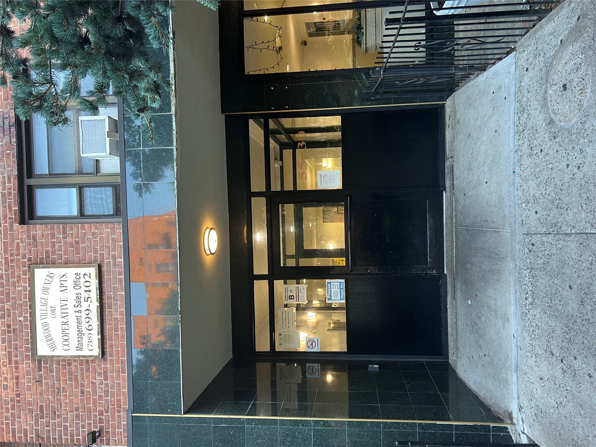 55-30 99th Street Unit 2H, Corona NY 11368