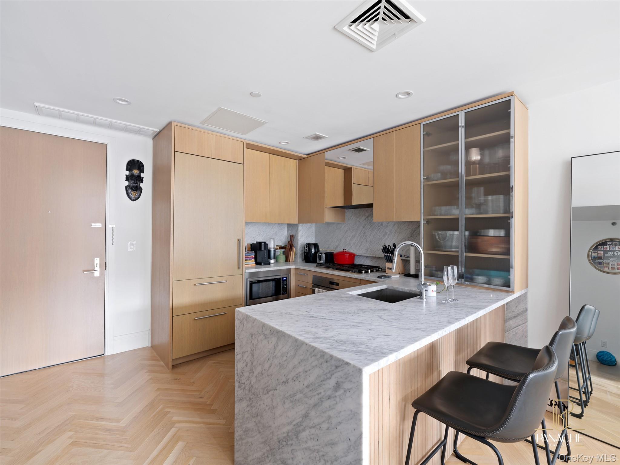 300 W 122nd Street Unit 6N, Manhattan NY 10027