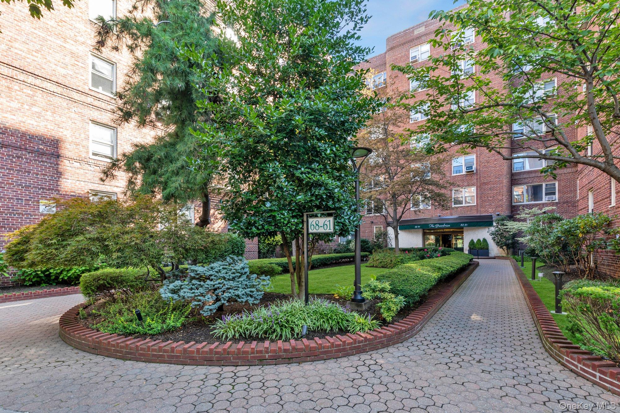68-61 Yellowstone Boulevard Unit 519, Forest Hills NY 11375