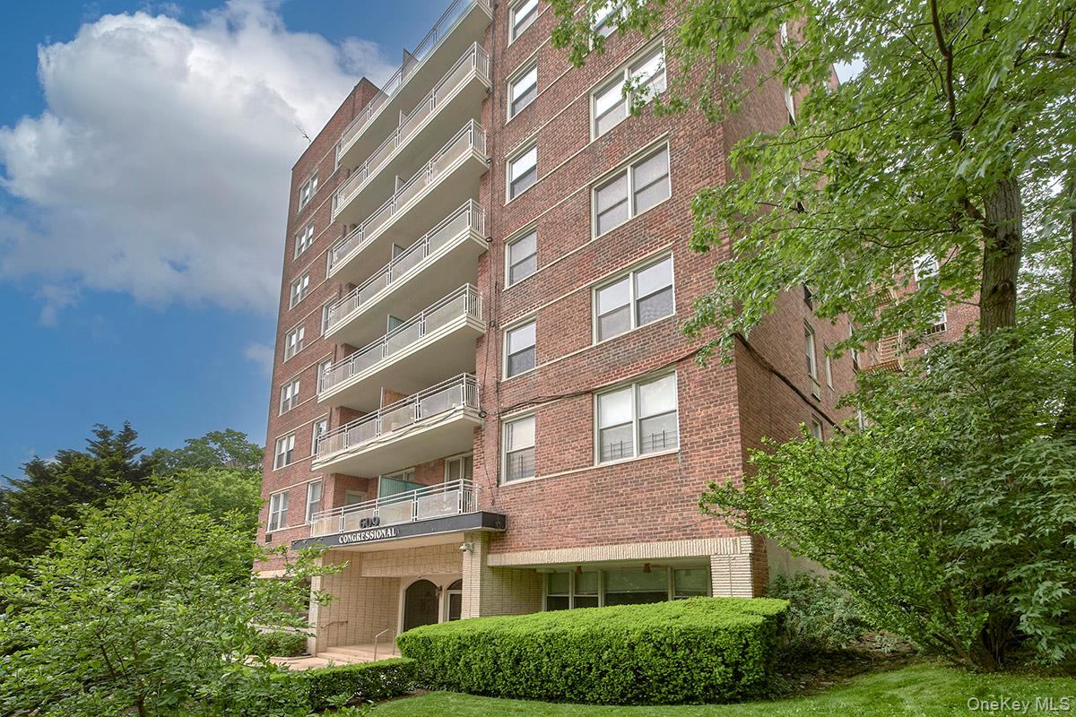 609 Kappock Street Unit 3F, Bronx NY 10463