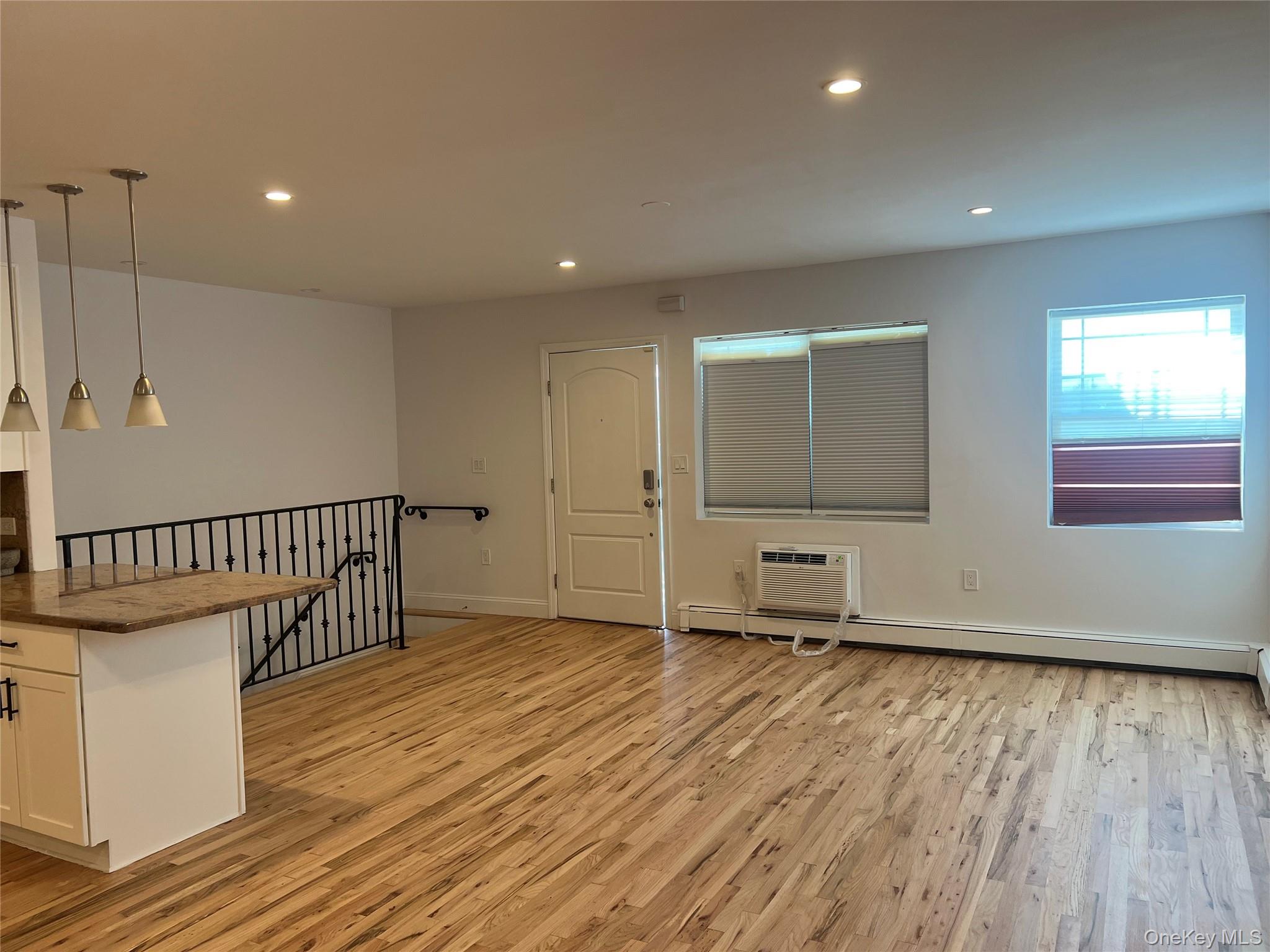 10008 Shore Front Parkway Unit 20A, Rockaway Park NY 11694