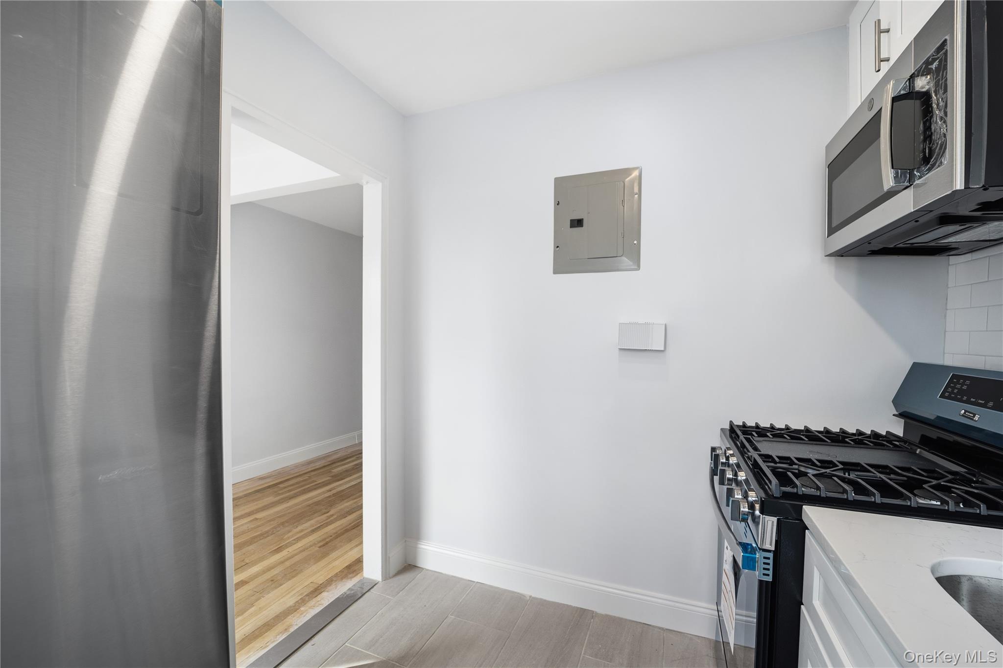 228-08 Stronghurst Avenue Unit Lower, Queens Village NY 11427
