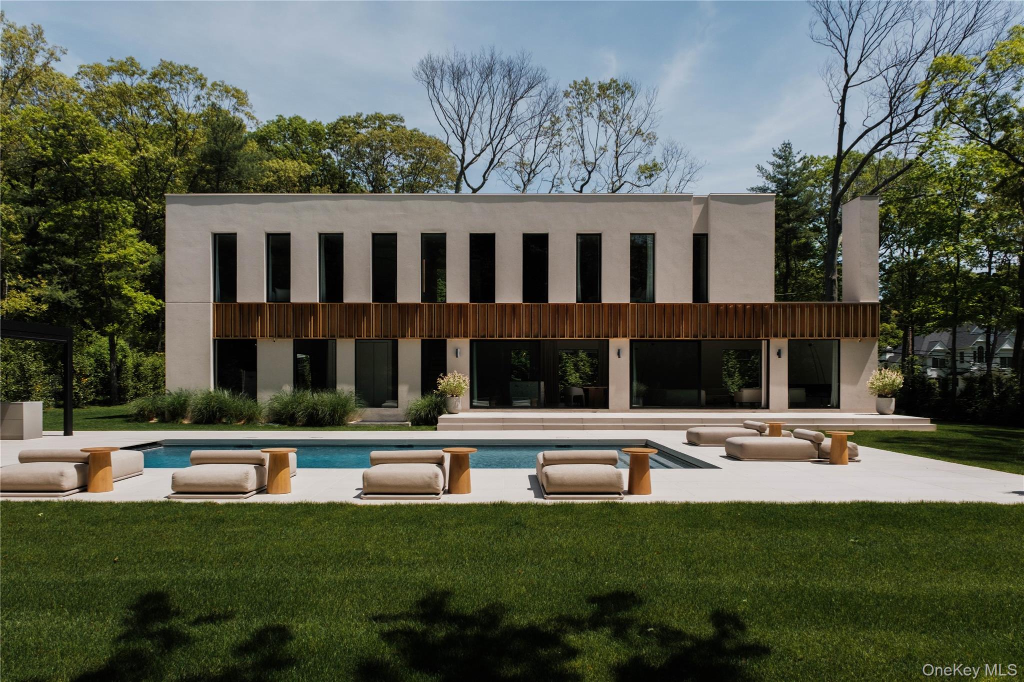 96 Godfrey Lane, Huntington NY 11743
