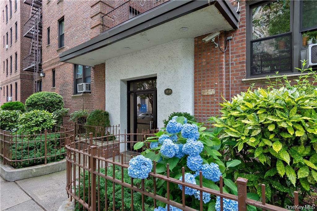 3535 Kings College Place Unit 6G, Bronx NY 10467