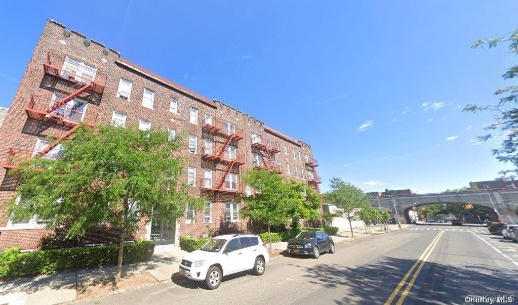 45-20 43rd Street Unit 1D, Sunnyside NY 11104