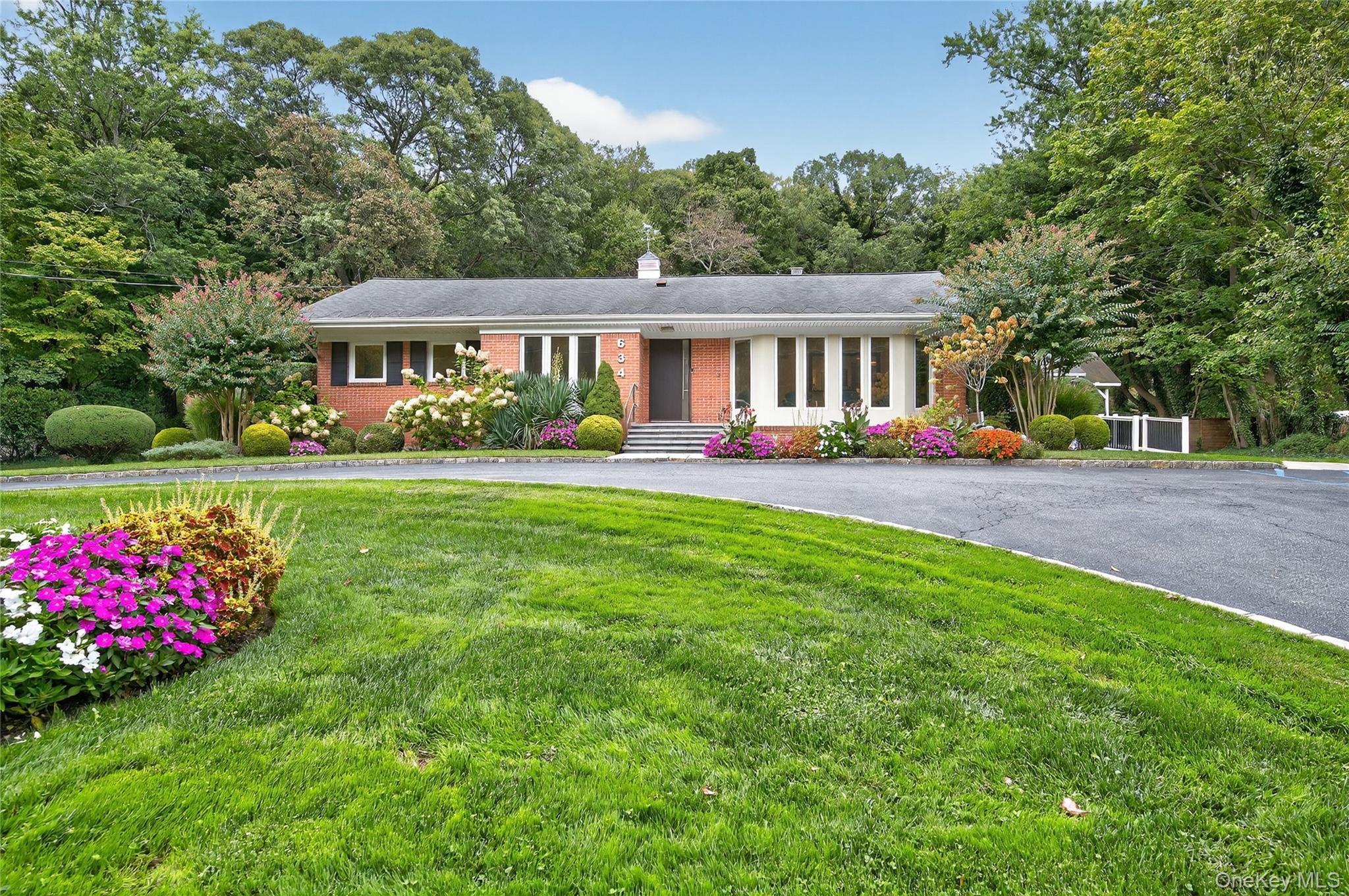 634 Park Avenue, Huntington NY 11743