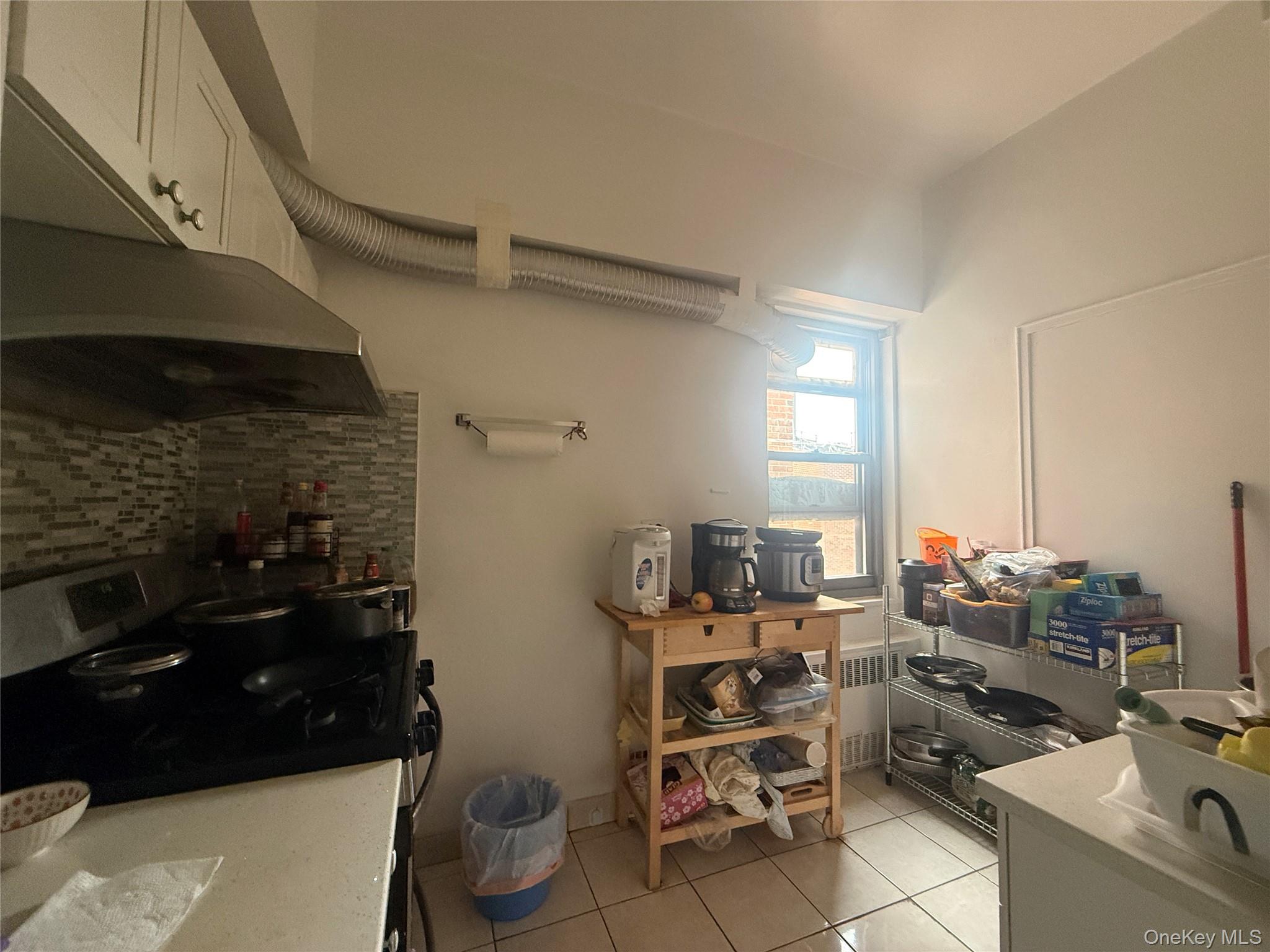 61-20 Grand Central Parkway Unit B1501, Forest Hills NY 11375